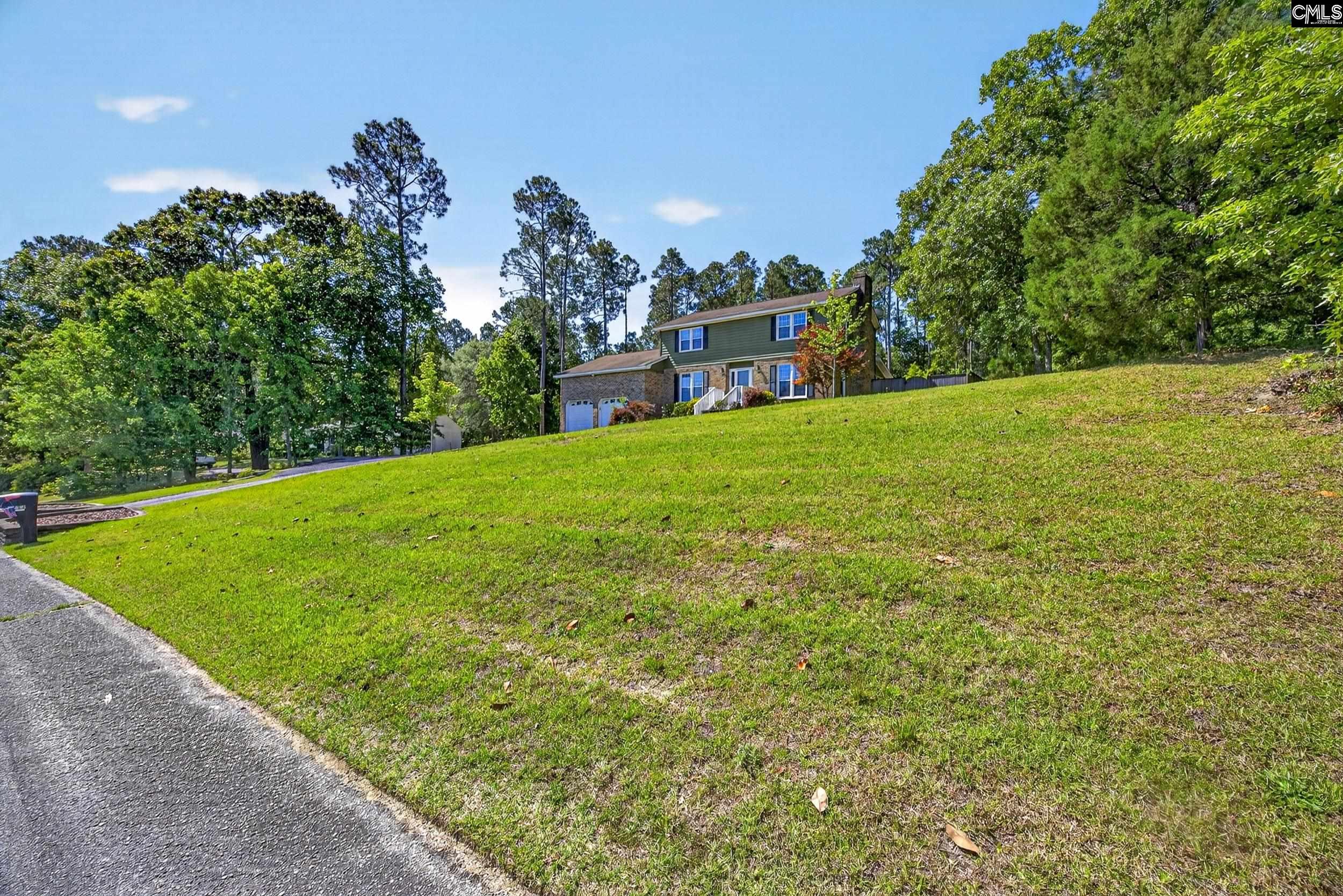1233 S Fredericksburg Drive Lugoff, SC 29078