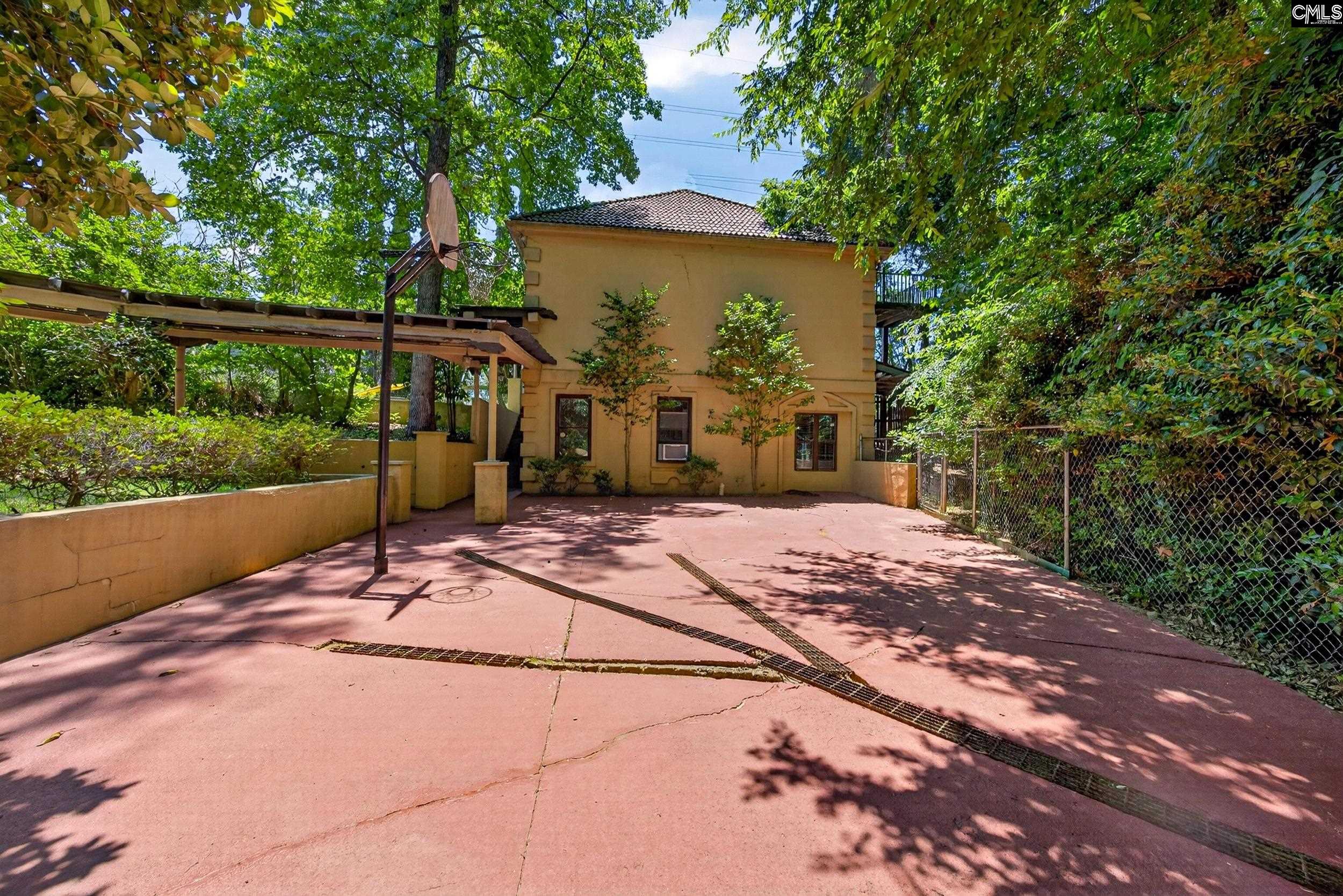 203 Holly Ridge Lane West Columbia, SC 29169