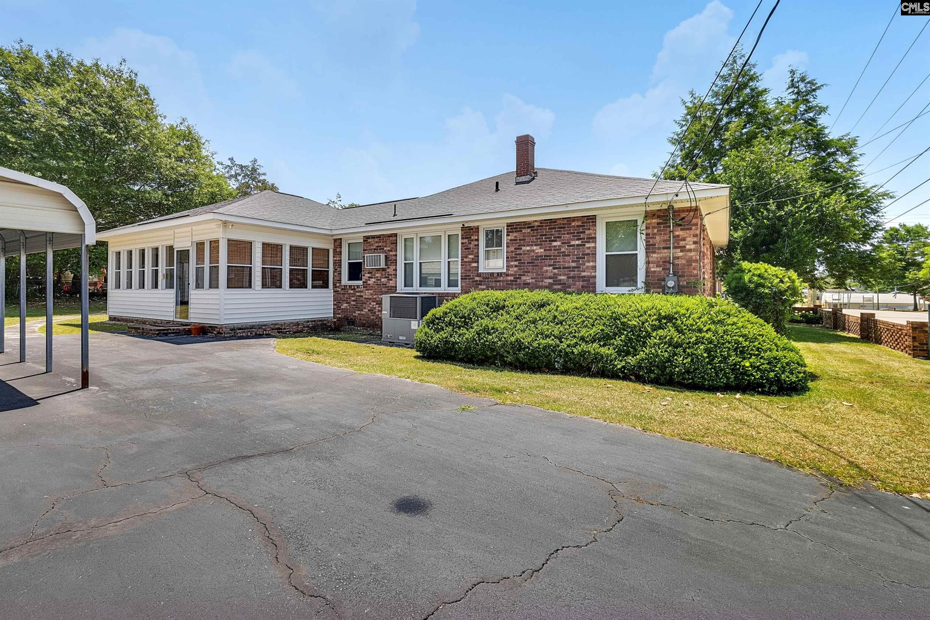 116 W Moultrie St Street Winnsboro, SC 29180