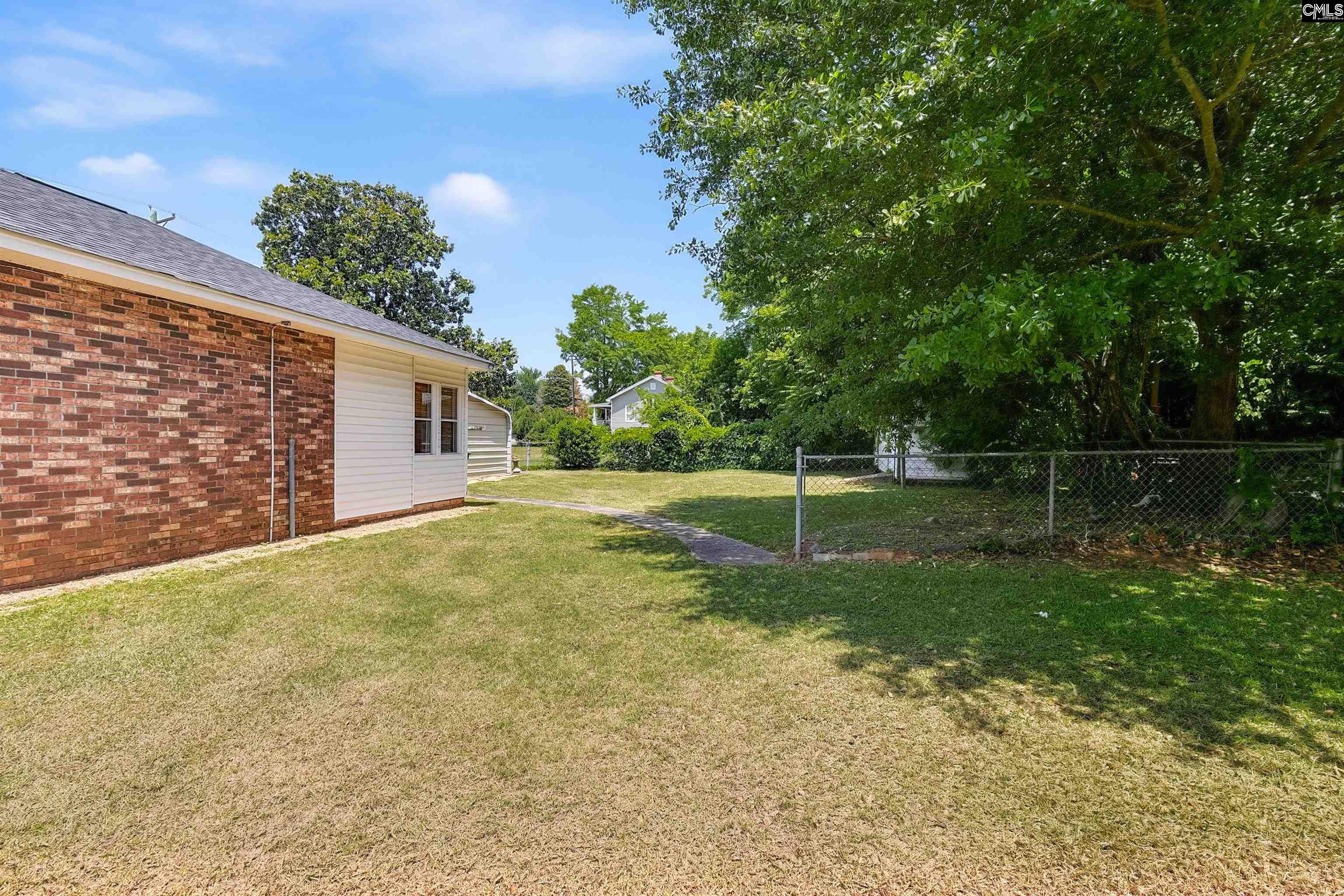 116 W Moultrie St Street Winnsboro, SC 29180