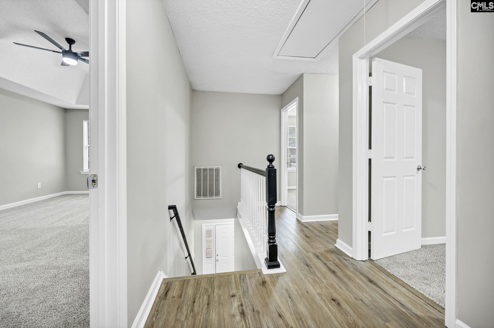 104 Pond Oak Lane Columbia, SC 29212