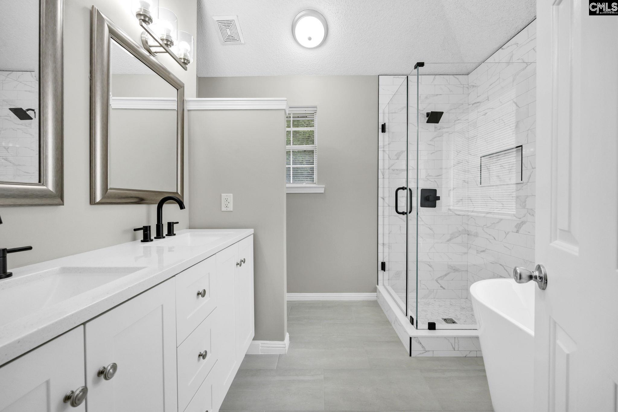 104 Pond Oak Lane Columbia, SC 29212