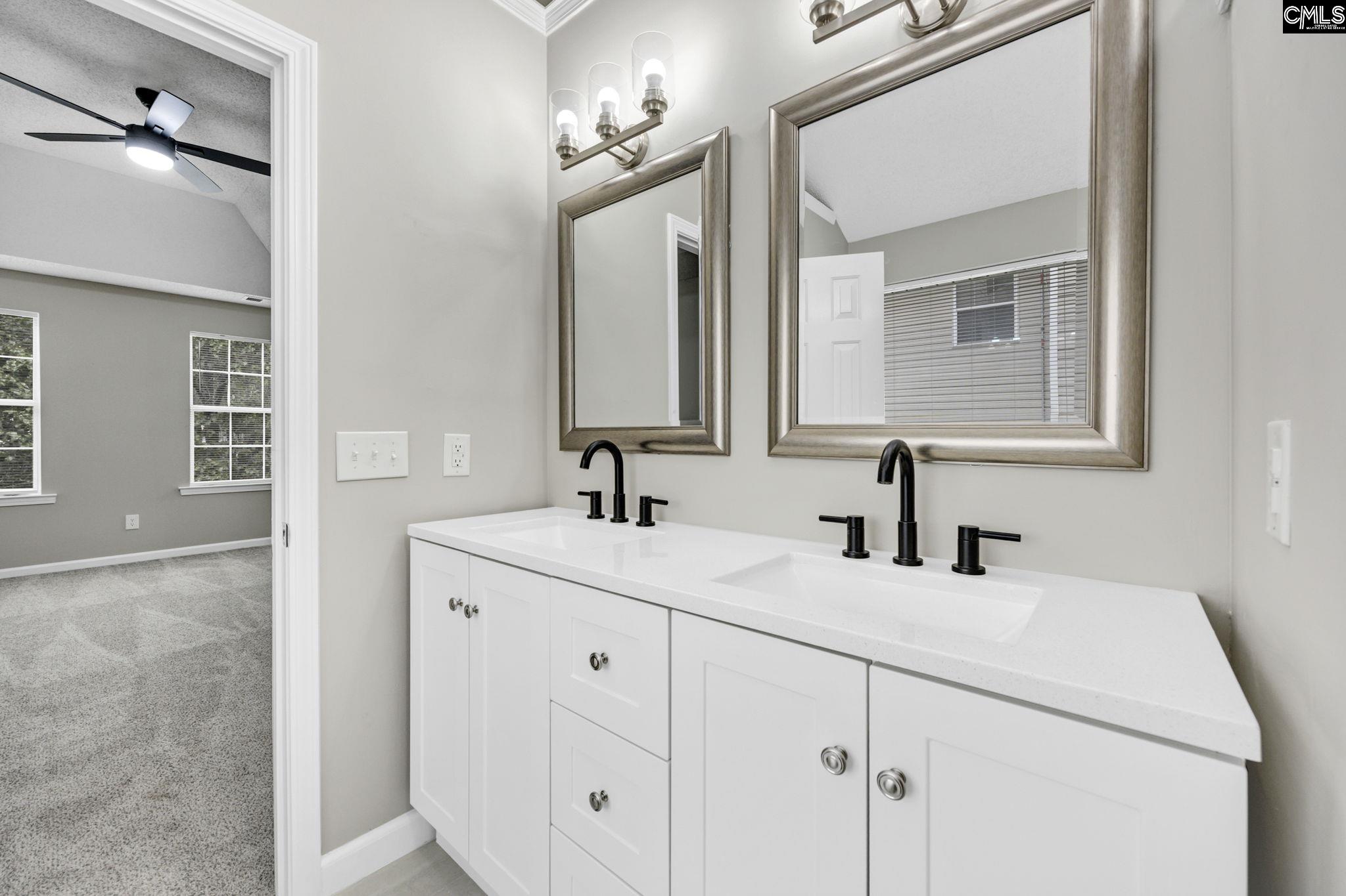 104 Pond Oak Lane Columbia, SC 29212