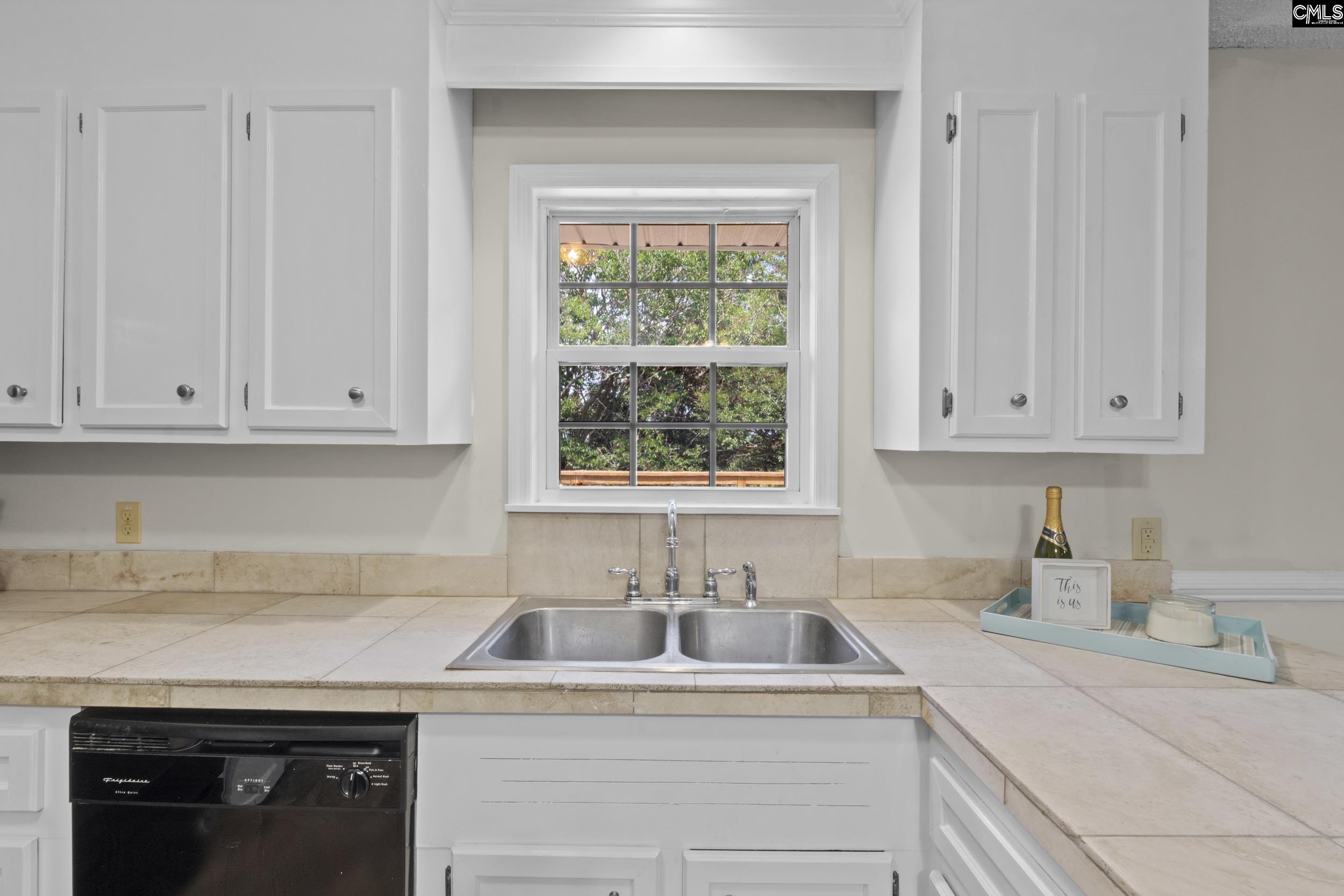 1015 Starcrest Road West Columbia, SC 29172