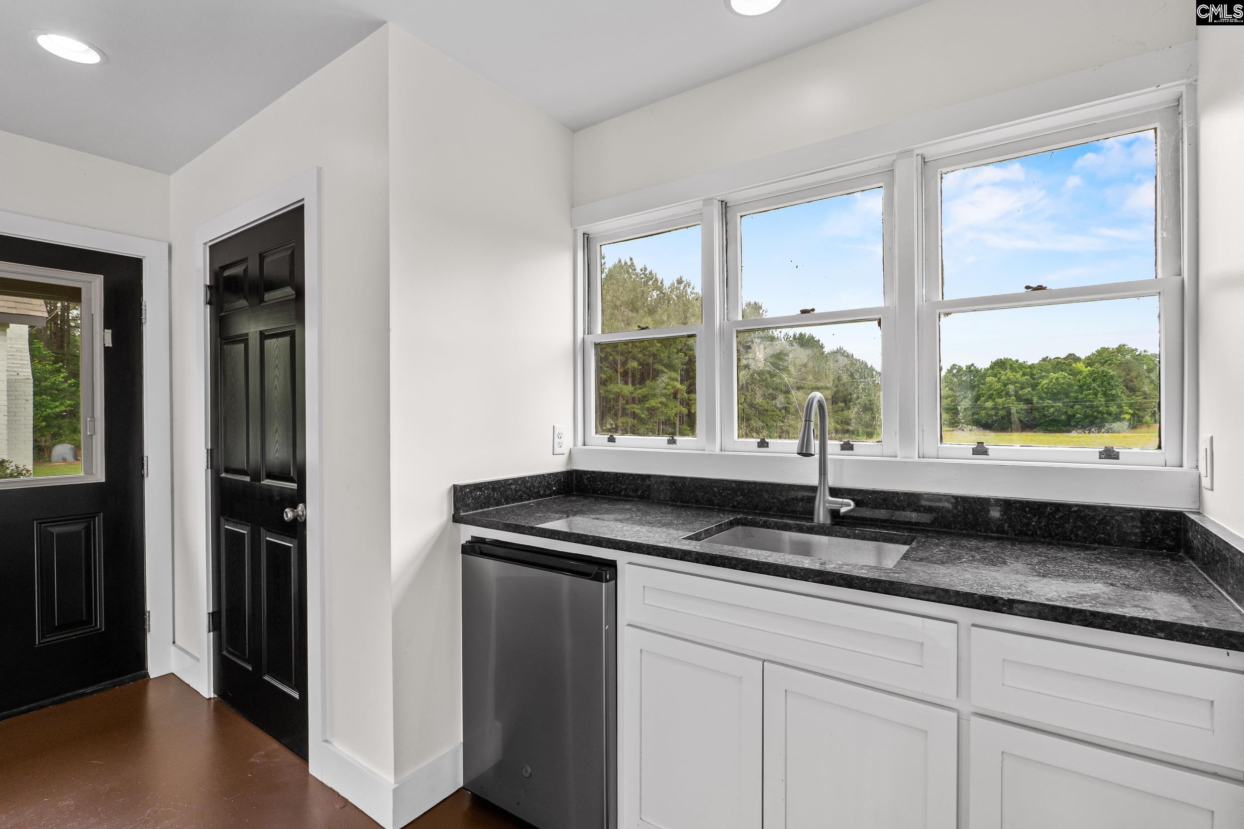 213 Tombfield Road Camden, SC 29020