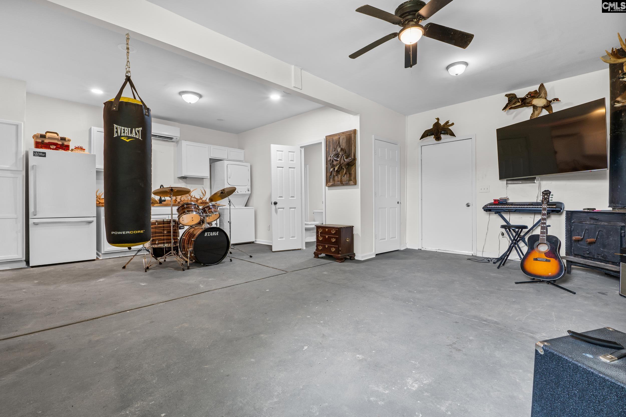213 Tombfield Road Camden, SC 29020