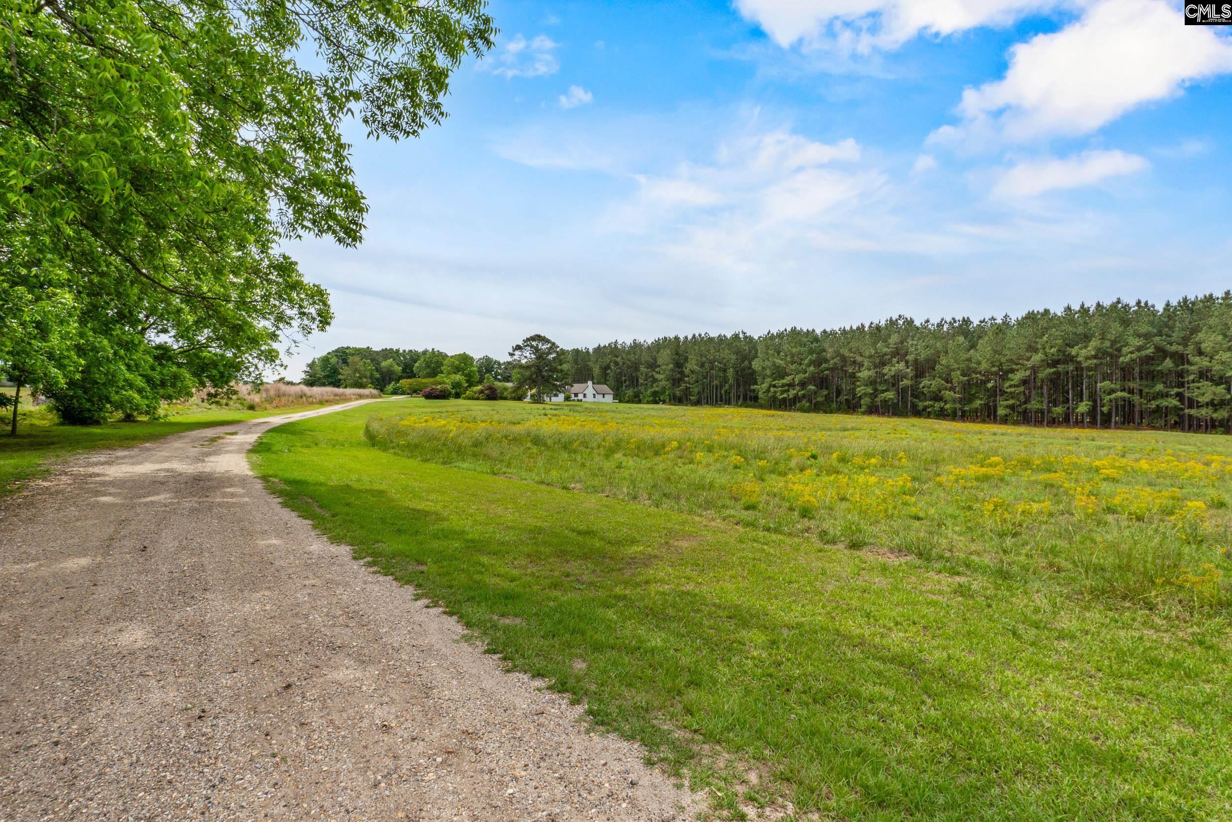 213 Tombfield Road Camden, SC 29020