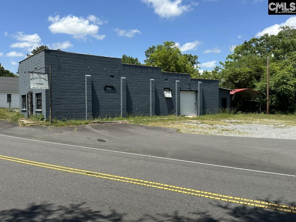10 Underwood Avenue Great Falls, SC 29055