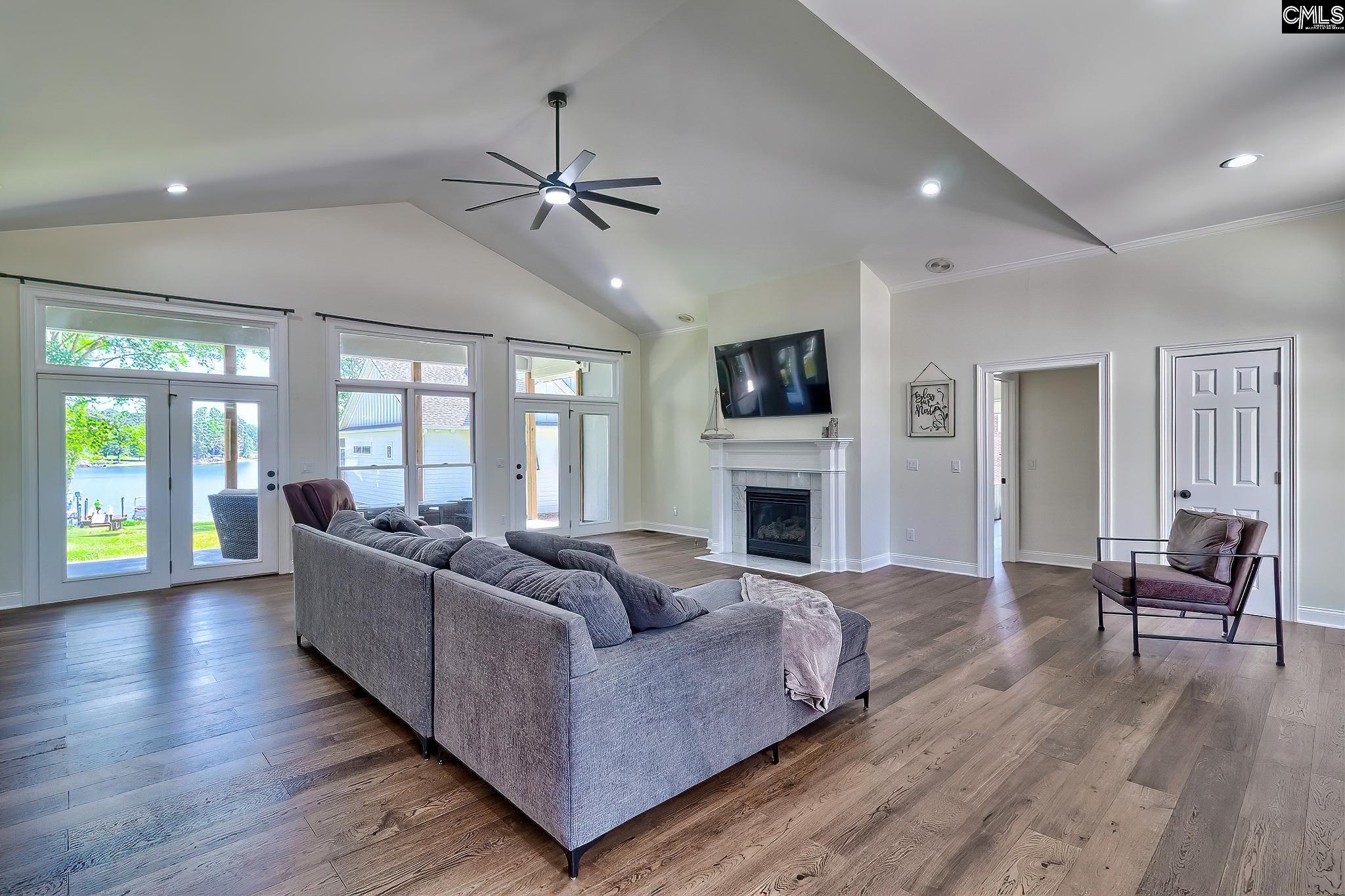 1168 Peninsula Drive Prosperity, SC 29127