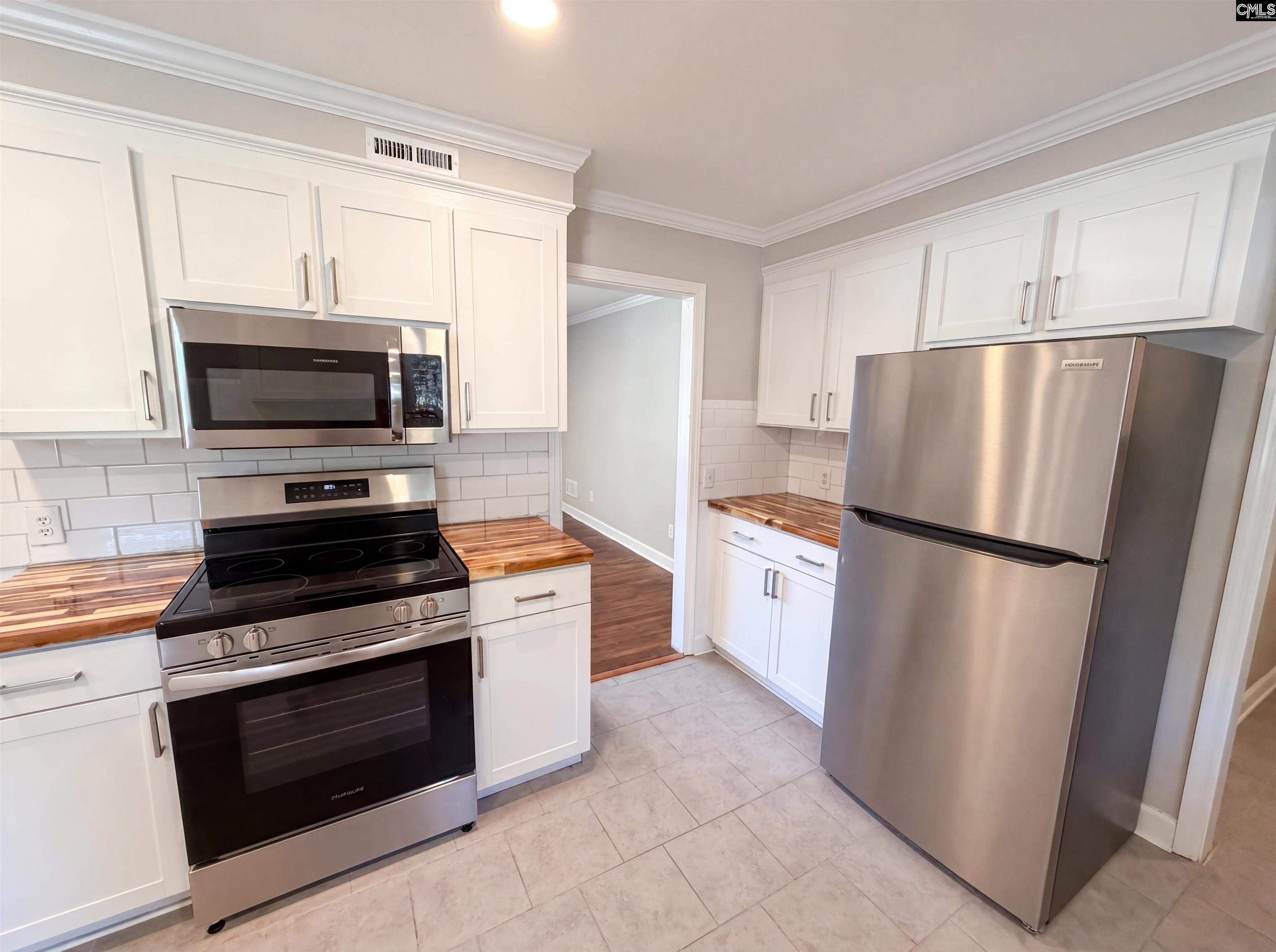 1817 Neptune Drive Columbia, SC 29209