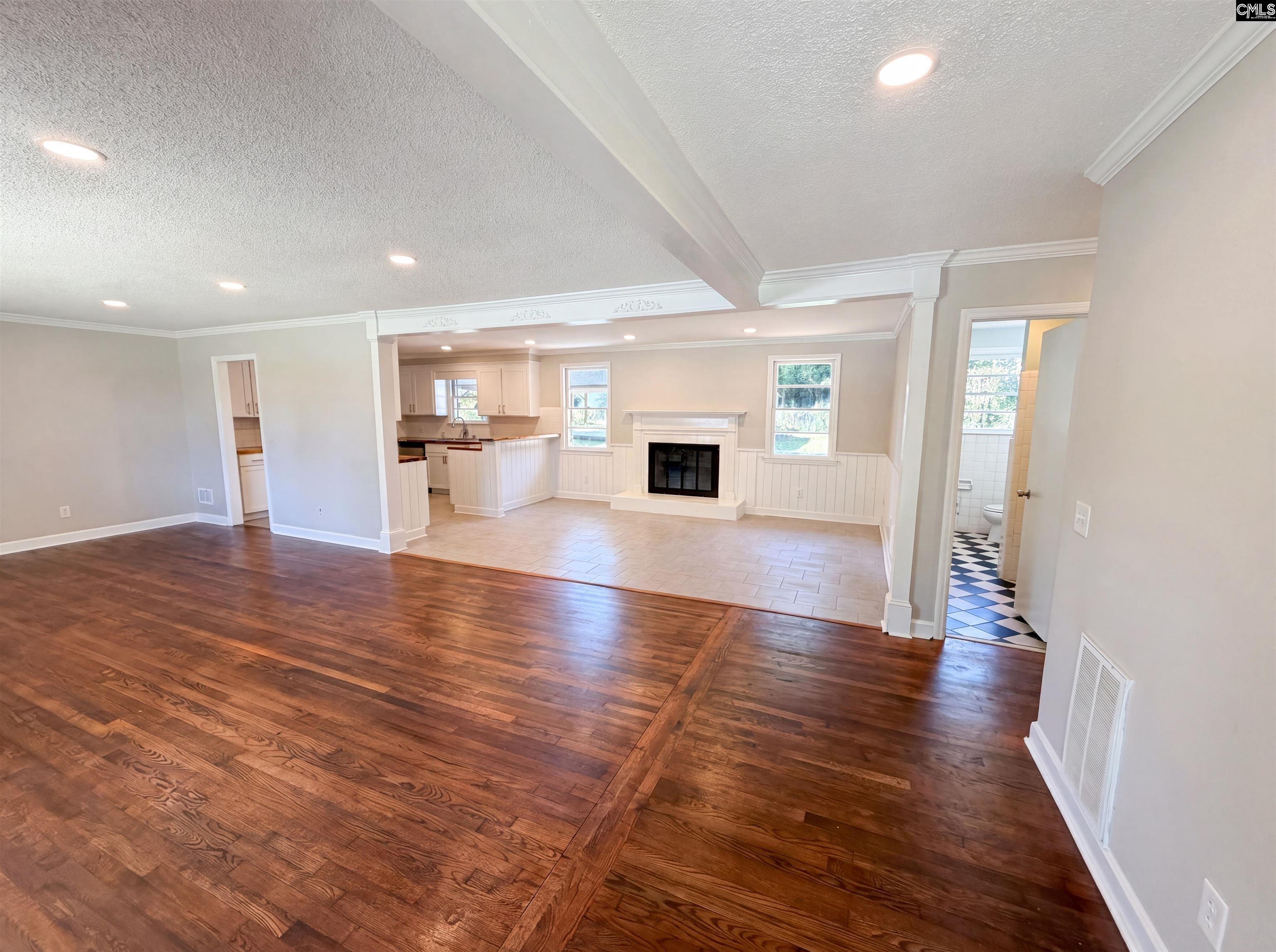 1817 Neptune Drive Columbia, SC 29209