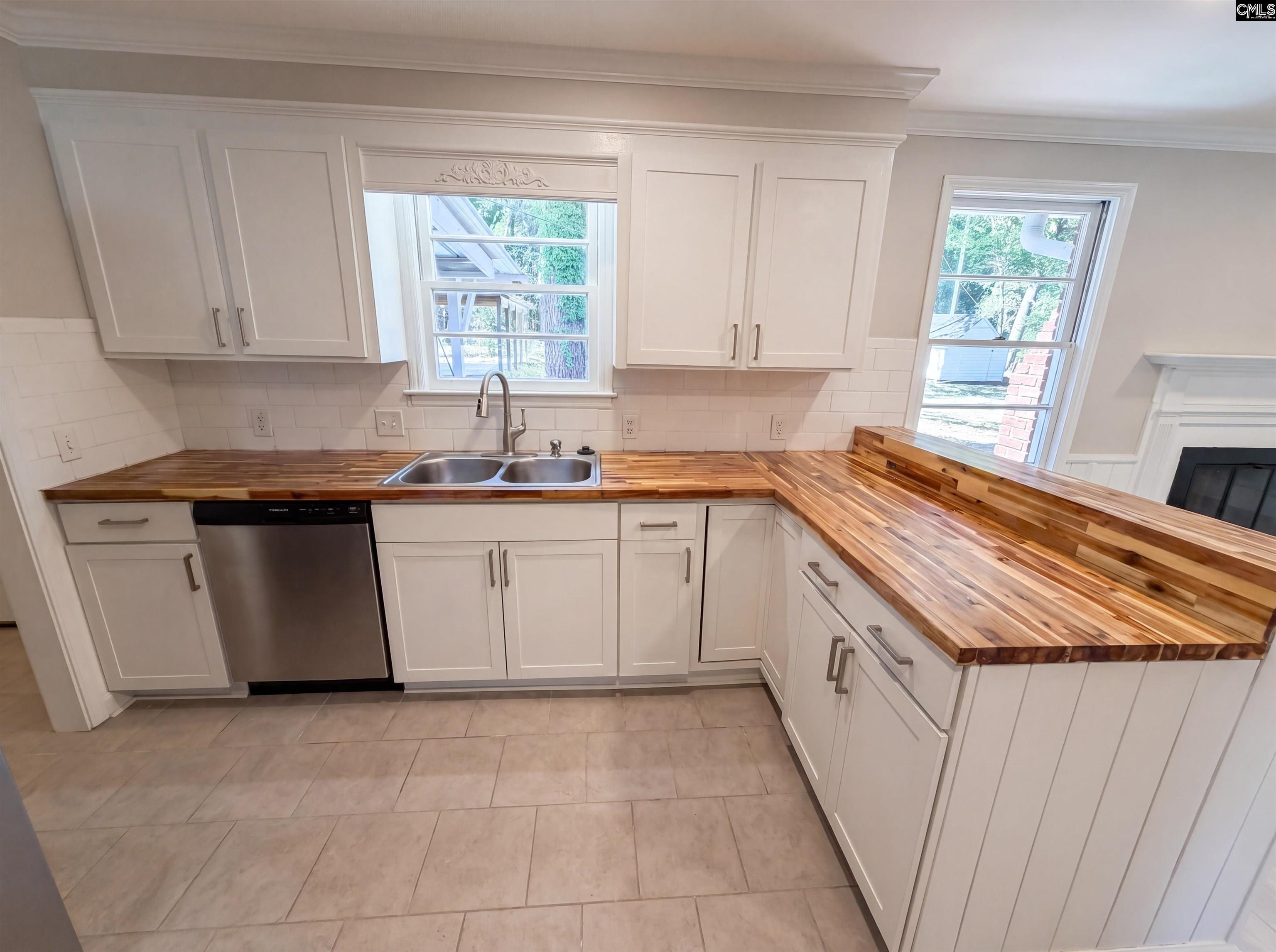 1817 Neptune Drive Columbia, SC 29209