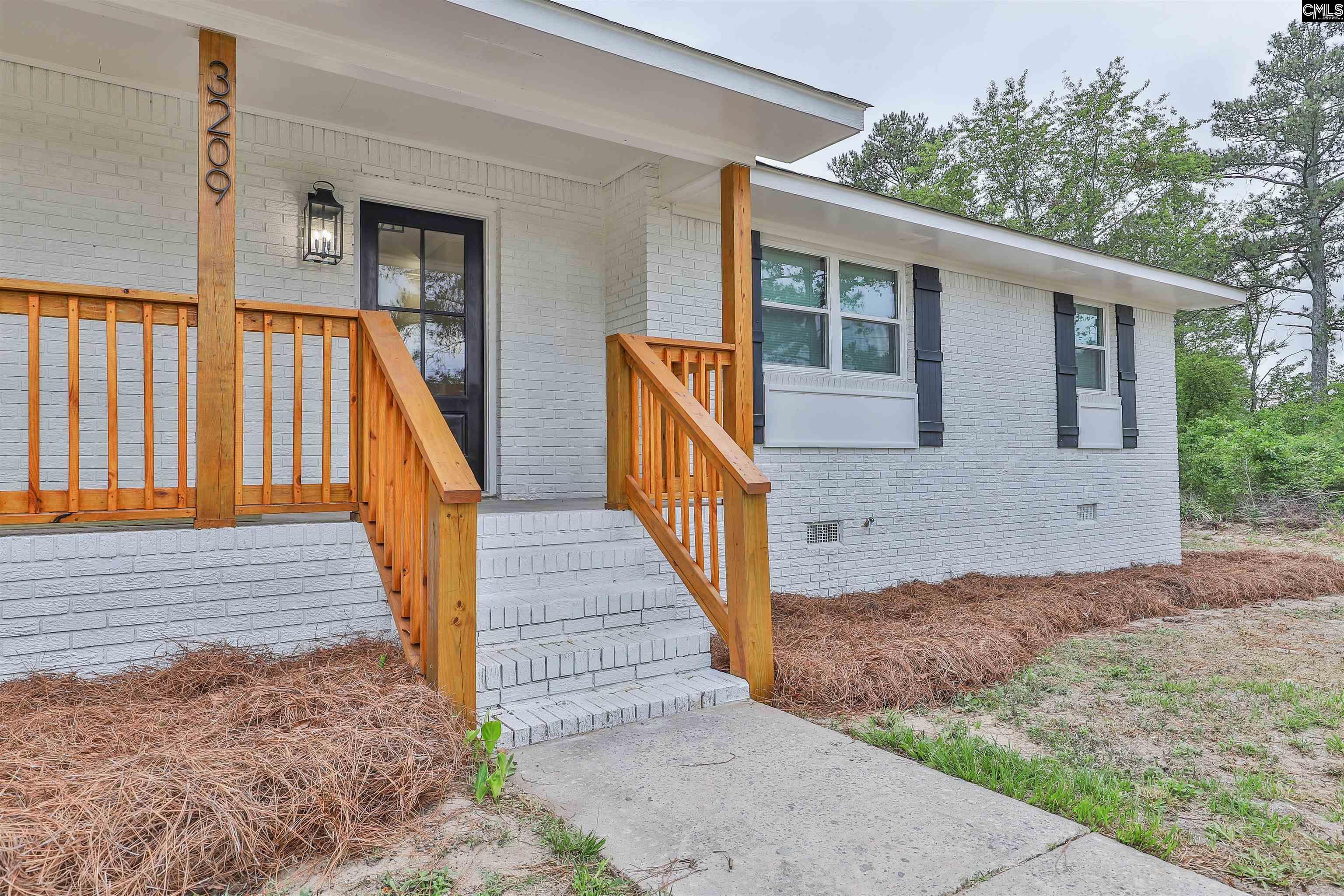3209 Old Charleston Road Gilbert, SC 29054