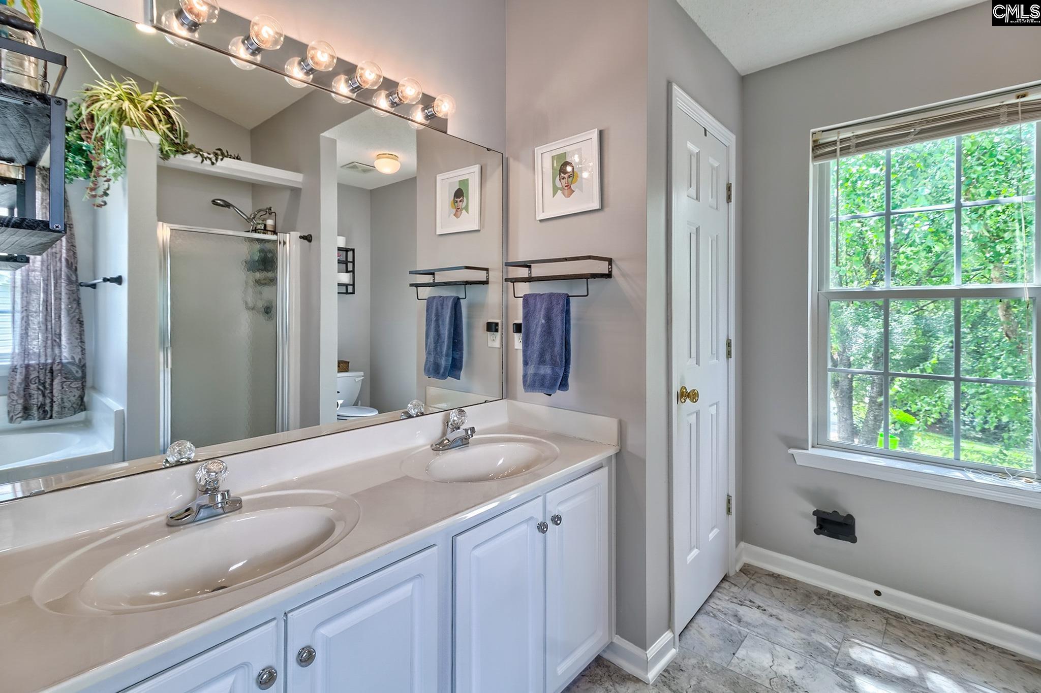500 Oak Cove Drive Columbia, SC 29229