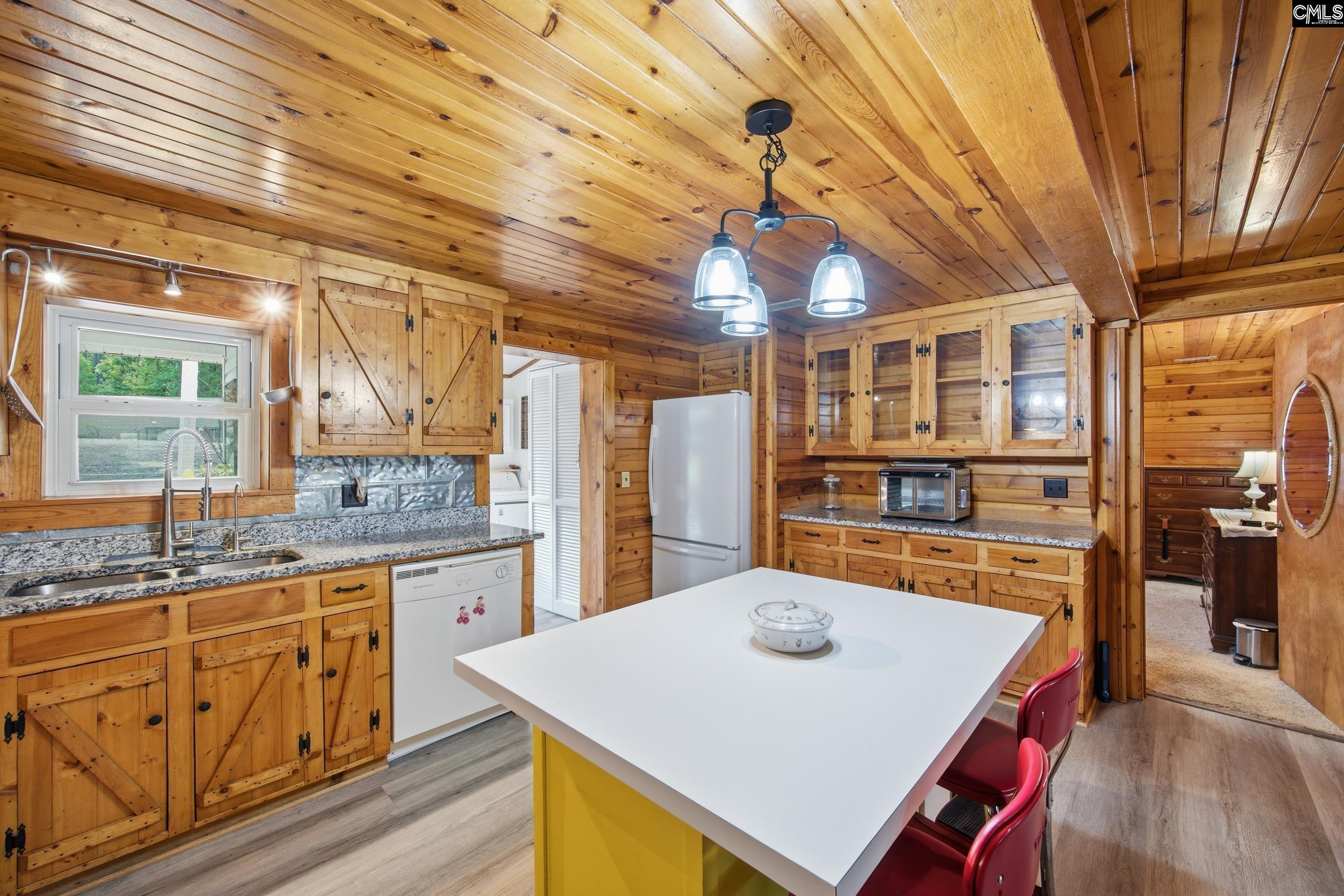 1089 Lake Drive Leesville, SC 29070