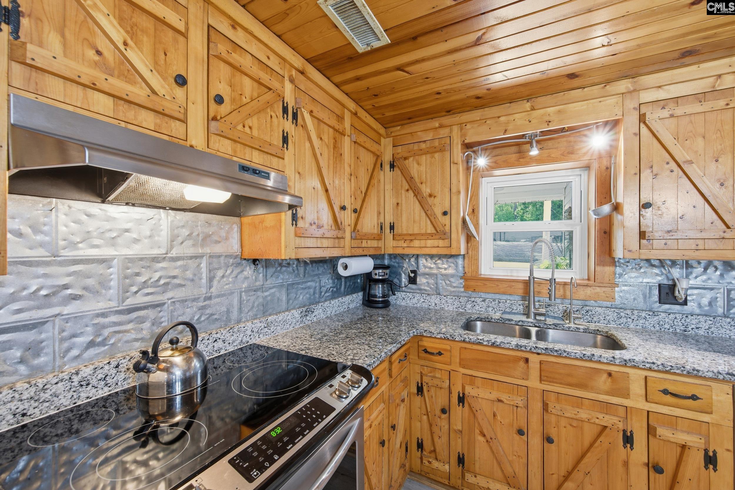 1089 Lake Drive Leesville, SC 29070
