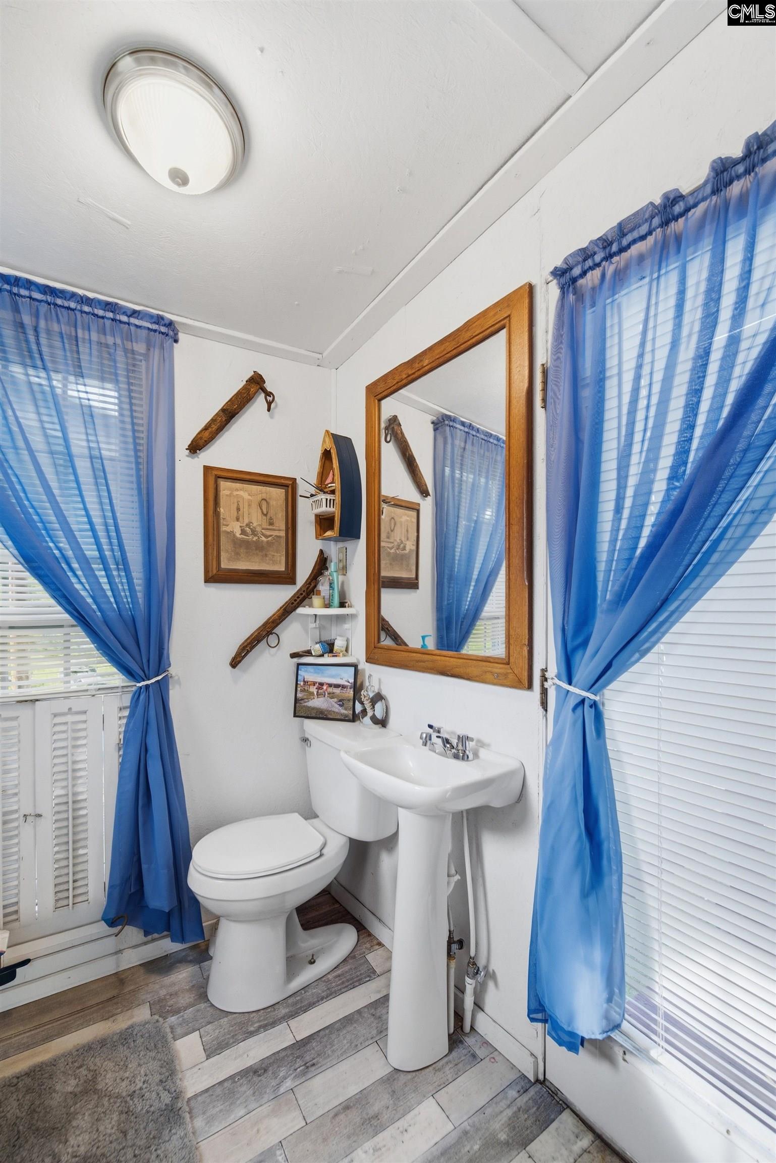 1089 Lake Drive Leesville, SC 29070