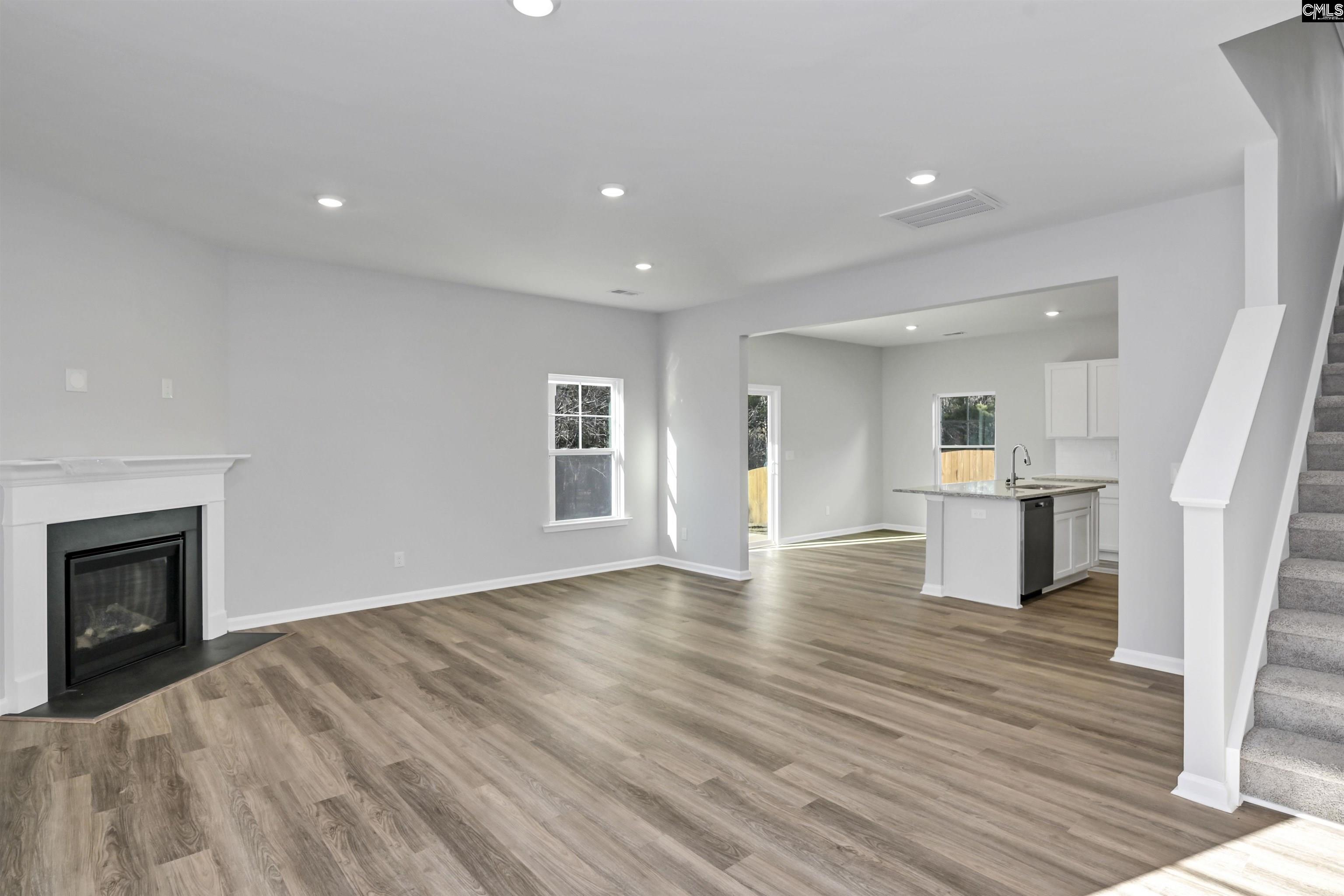 118 Middlesex Court Lugoff, SC 29078