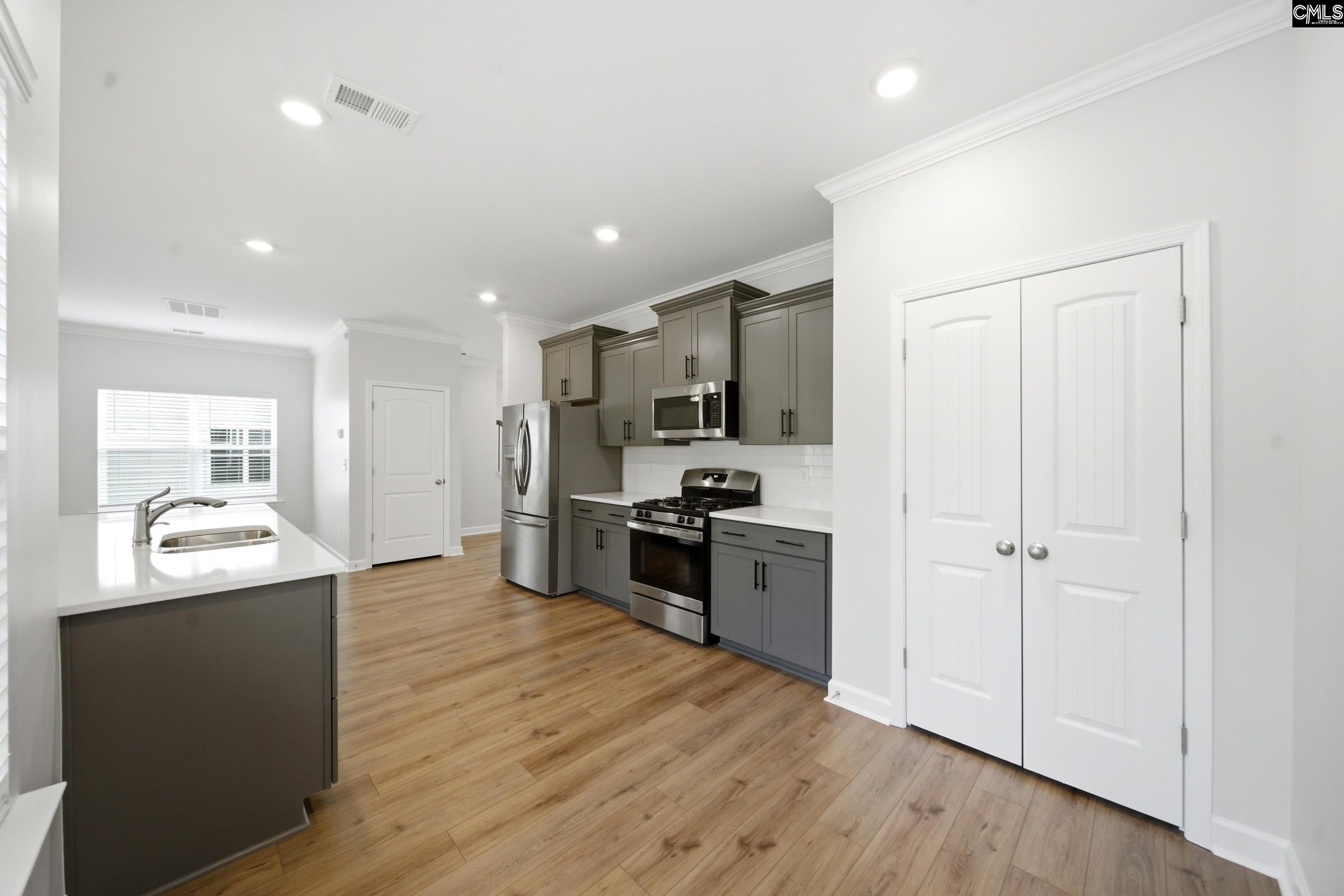 1064 Ashcroft Circle Columbia, SC 29229