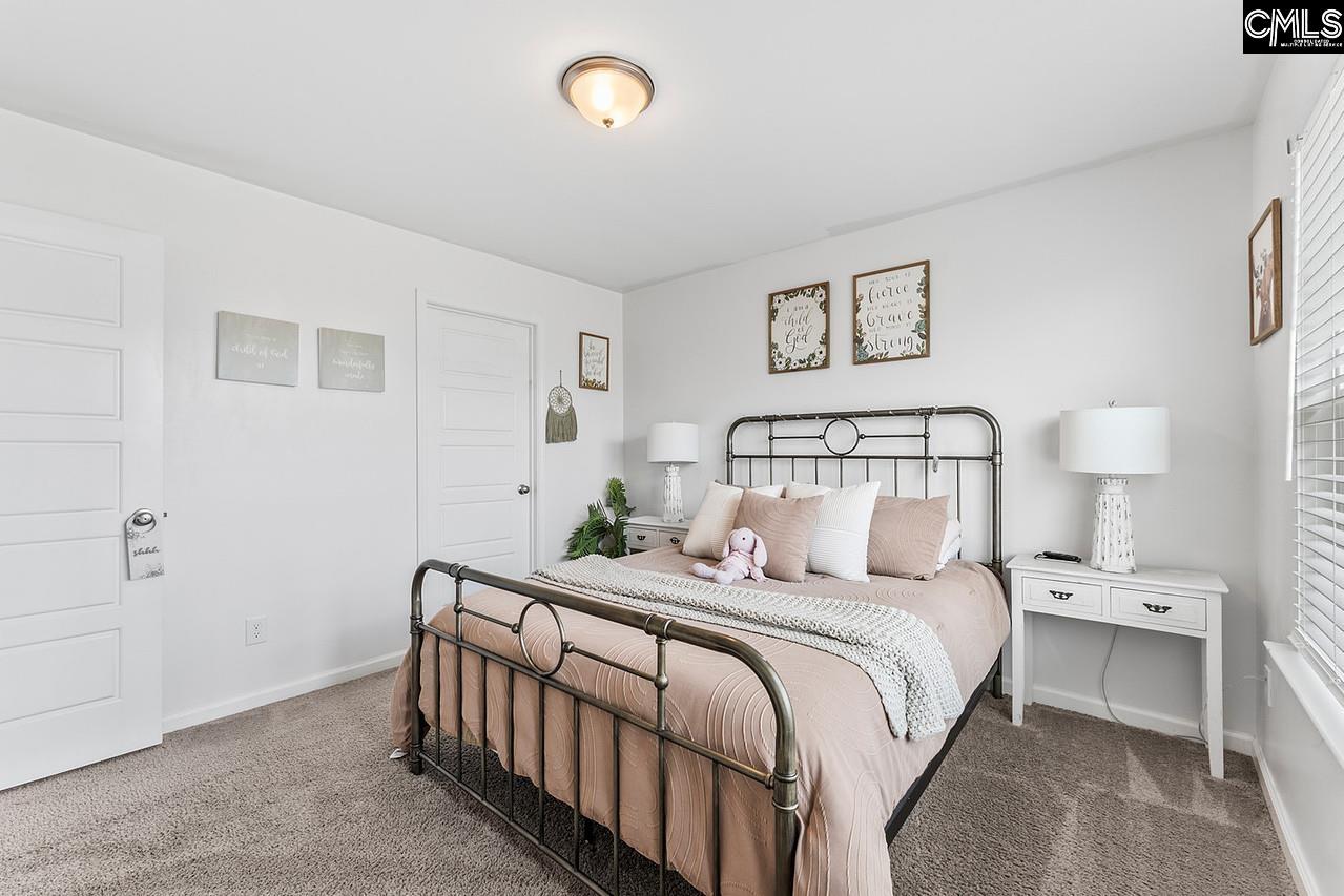 823 Queenshire Lane Elgin, SC 29045
