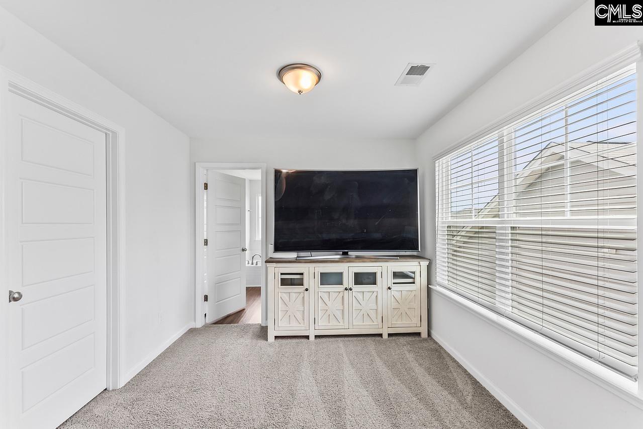 823 Queenshire Lane Elgin, SC 29045