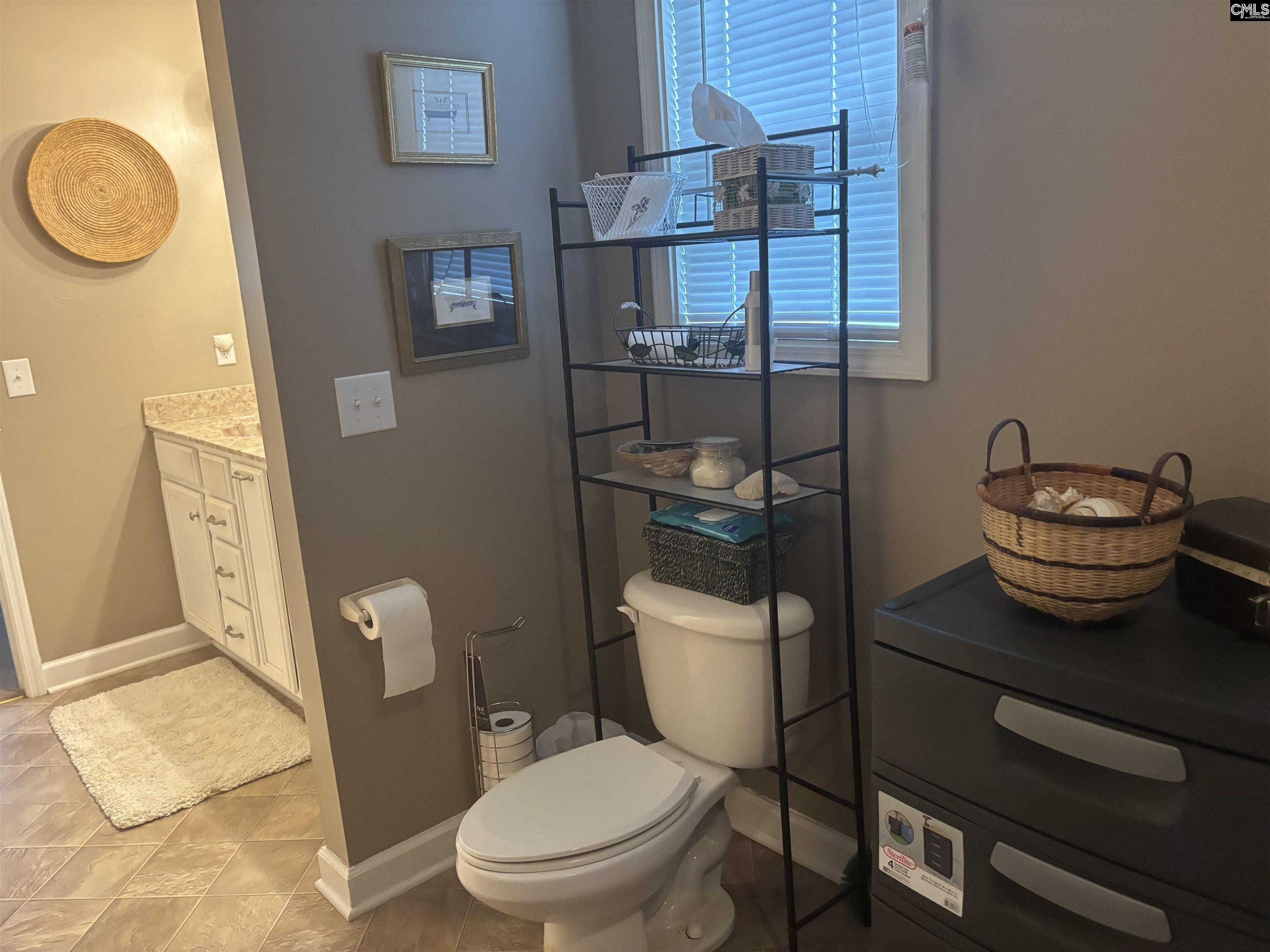 548 Eskie Dixon Road Elgin, SC 29045