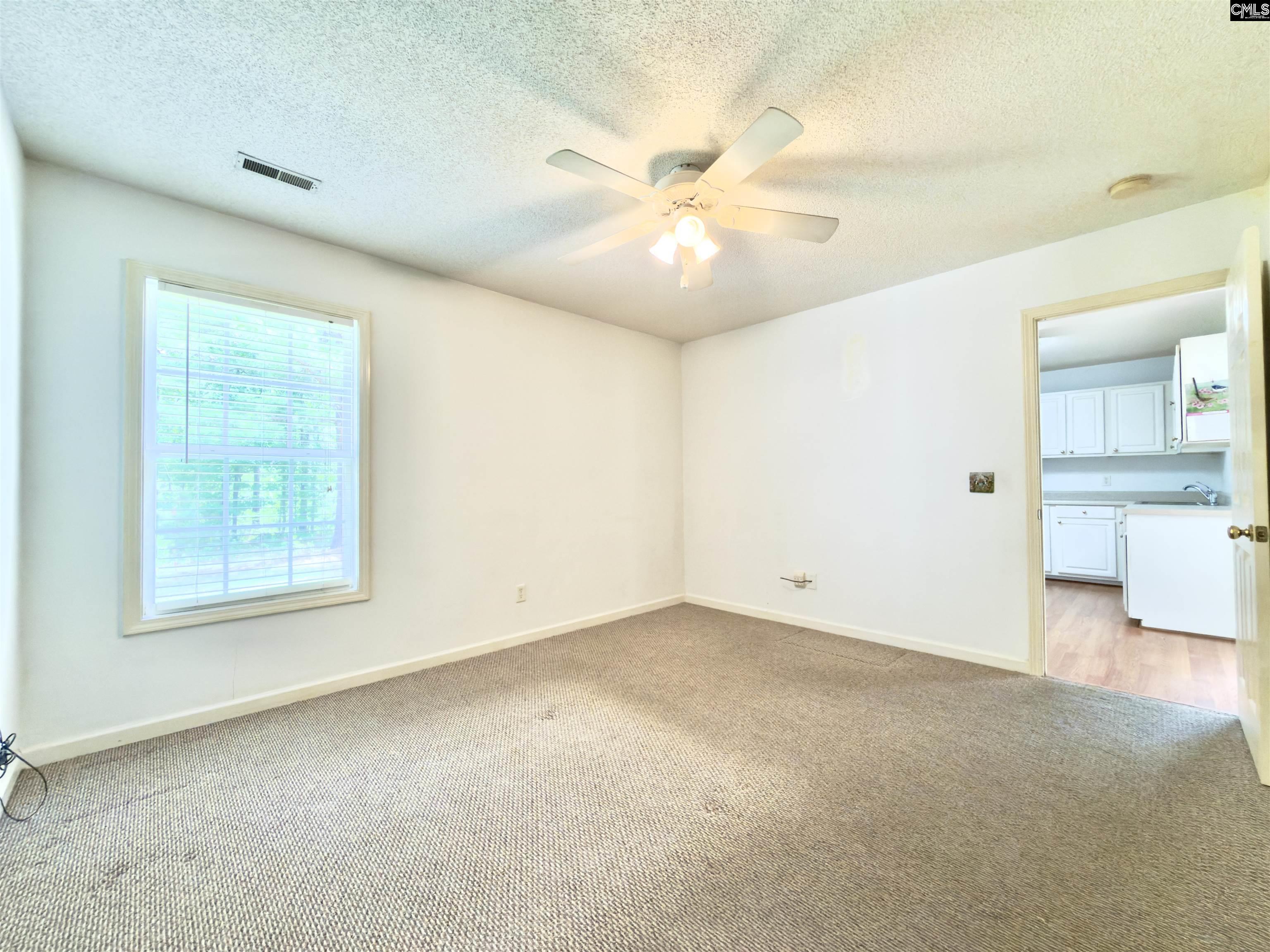 155 1A Willow Creek Blvd Lugoff, SC 29078