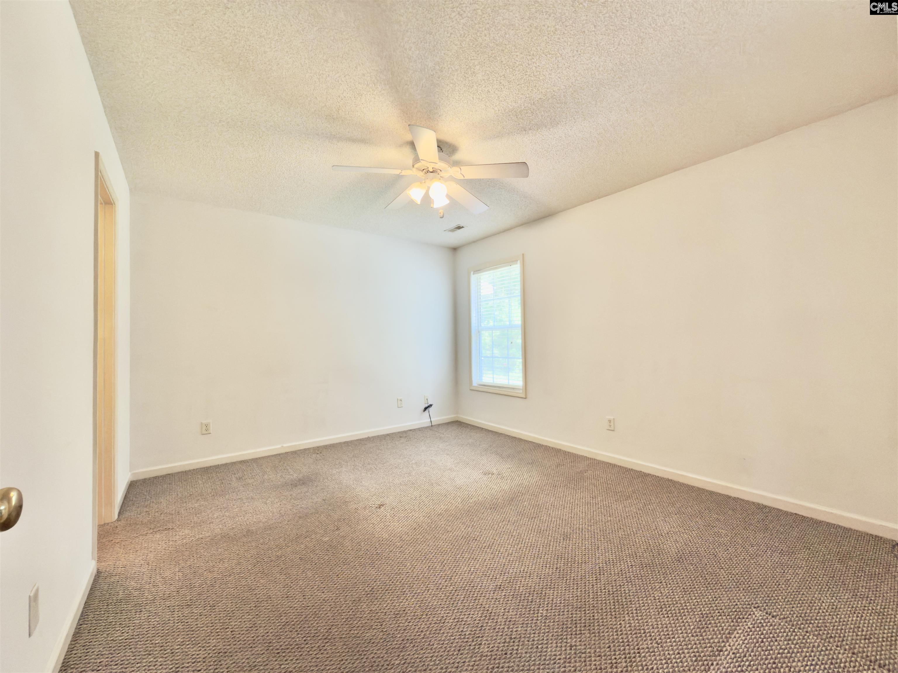 155 1A Willow Creek Blvd Lugoff, SC 29078