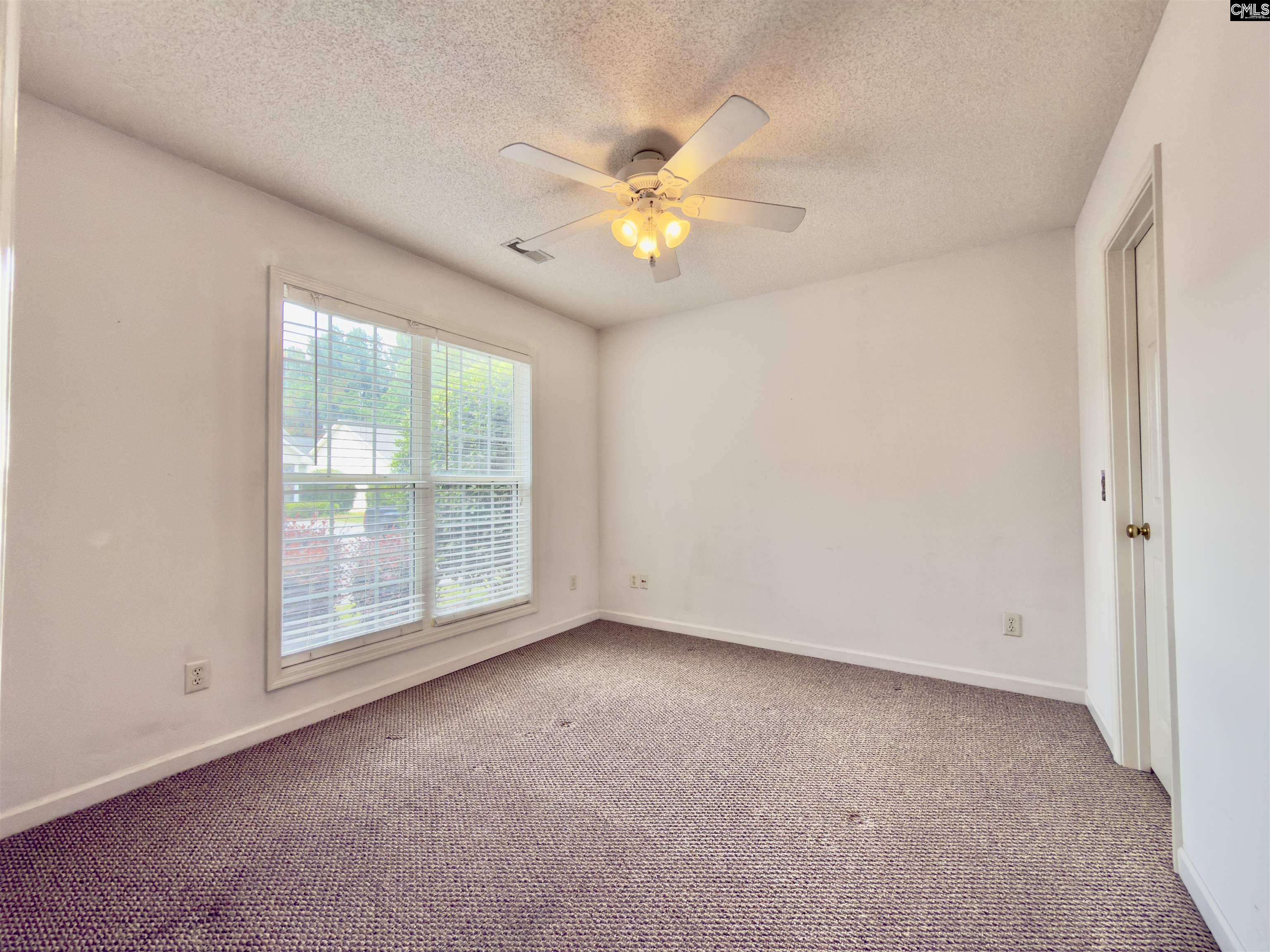 155 1A Willow Creek Blvd Lugoff, SC 29078