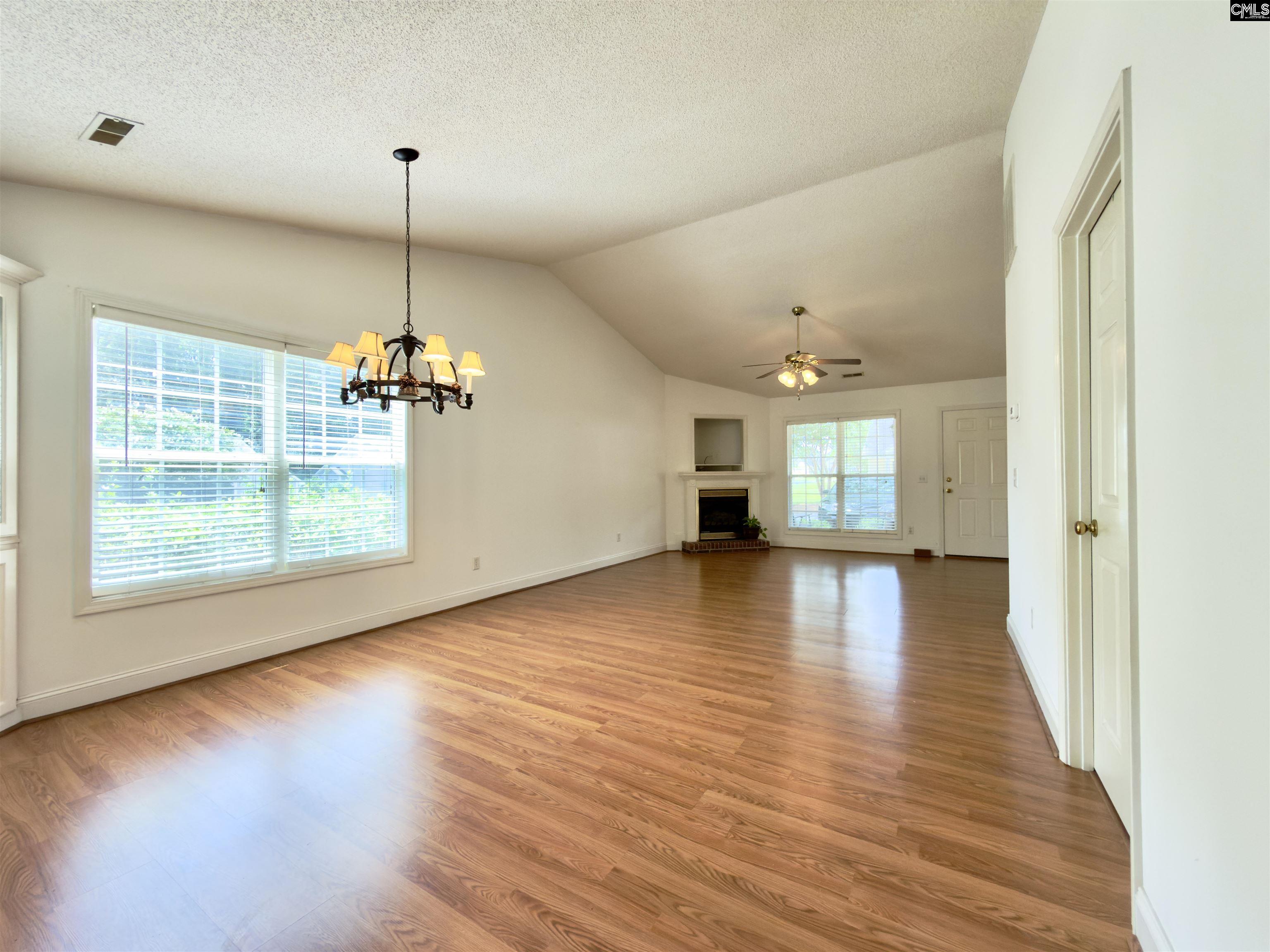 155 1A Willow Creek Blvd Lugoff, SC 29078