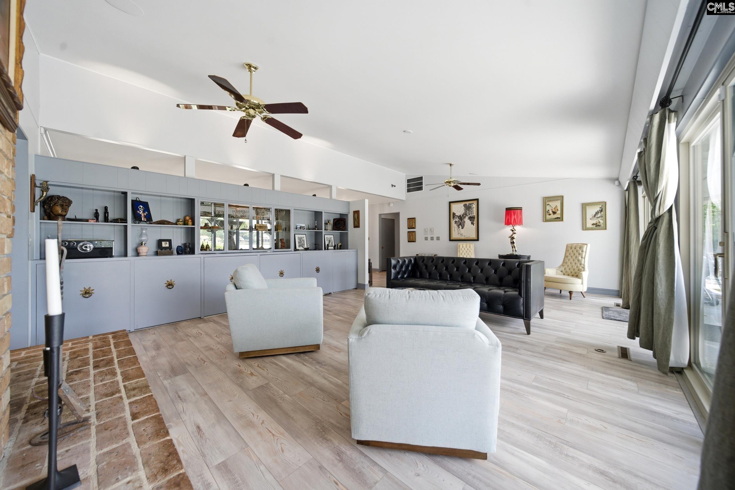 6211 Lakeshore Drive Columbia, SC 29206