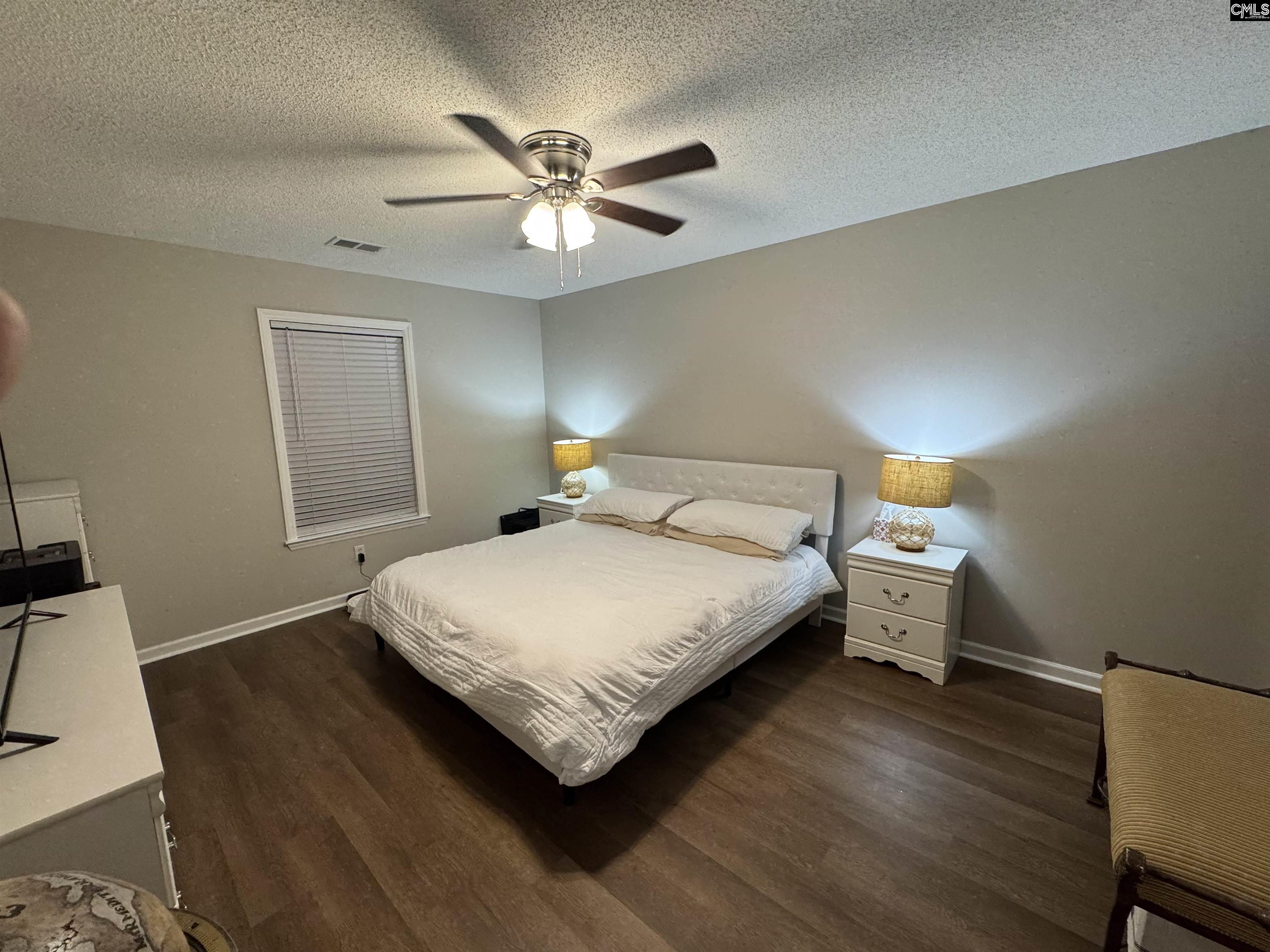 8 Hampton Oaks Place Columbia, SC 29212