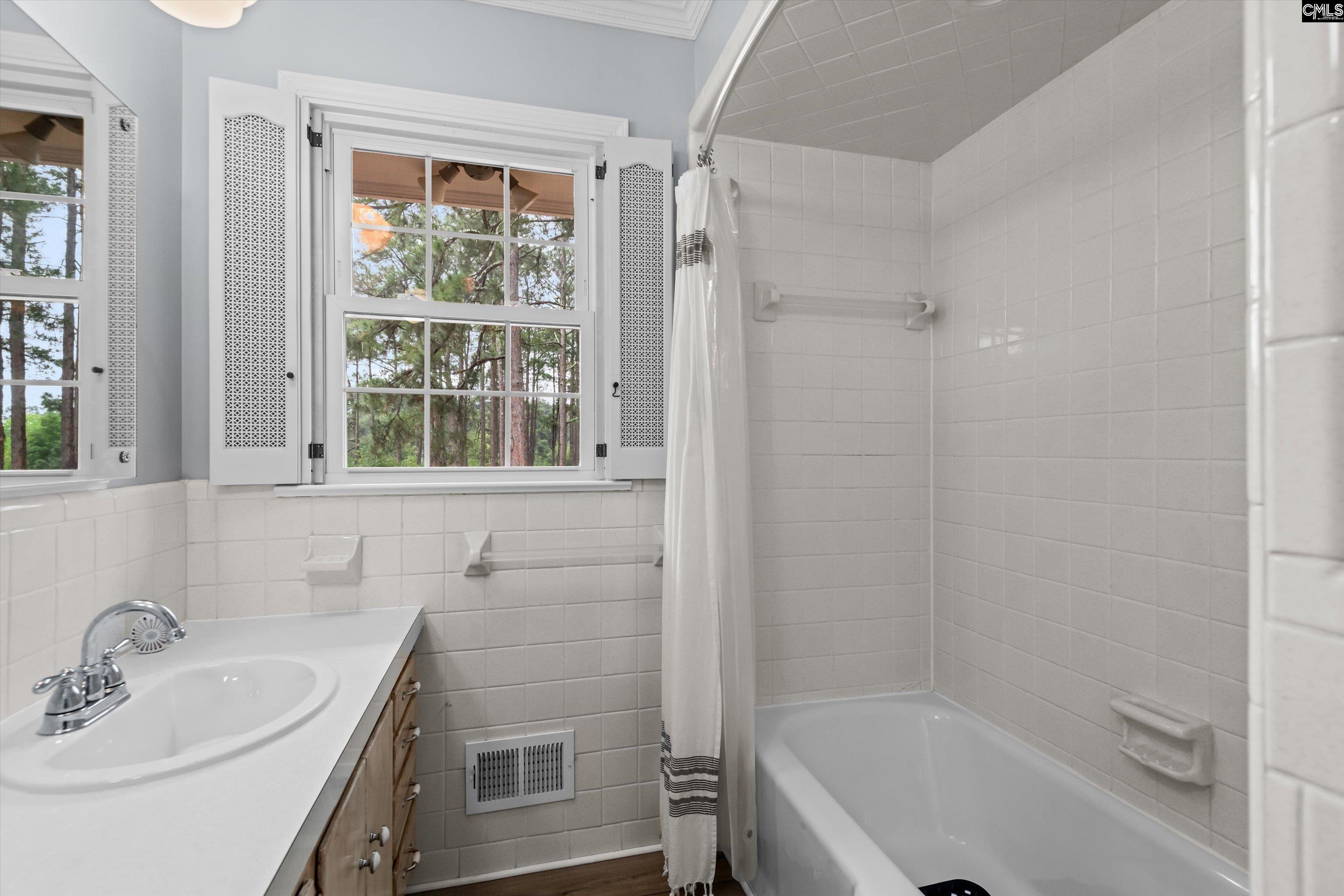18 Sunturf Circle Columbia, SC 29223