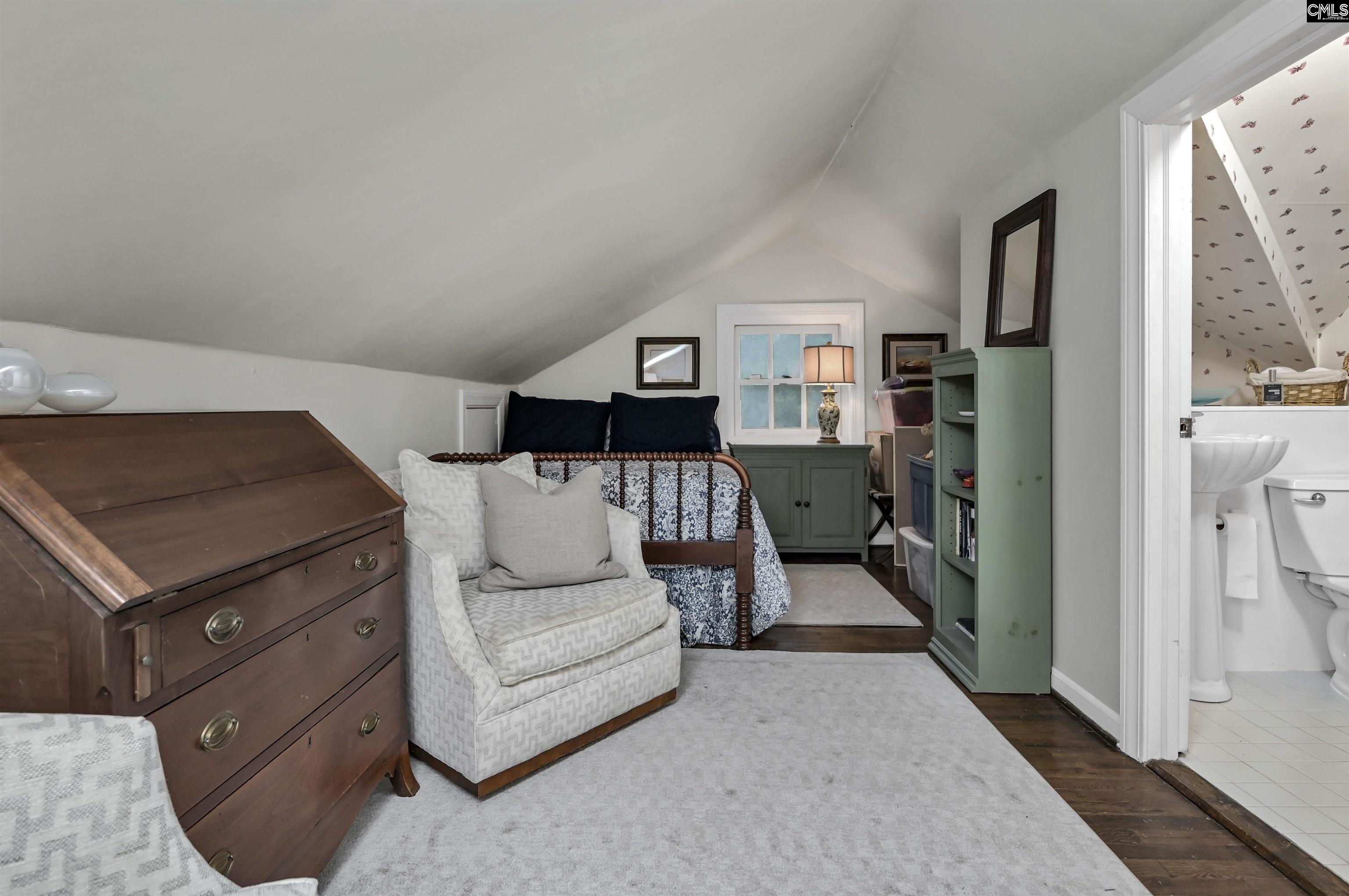 3902 Kenilworth Road Columbia, SC 29205