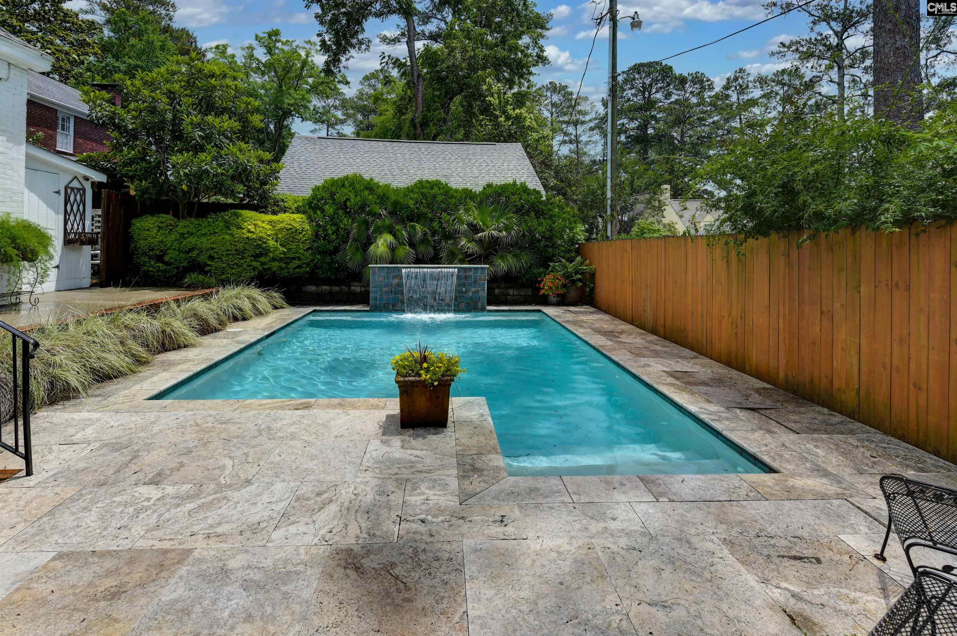 3902 Kenilworth Road Columbia, SC 29205
