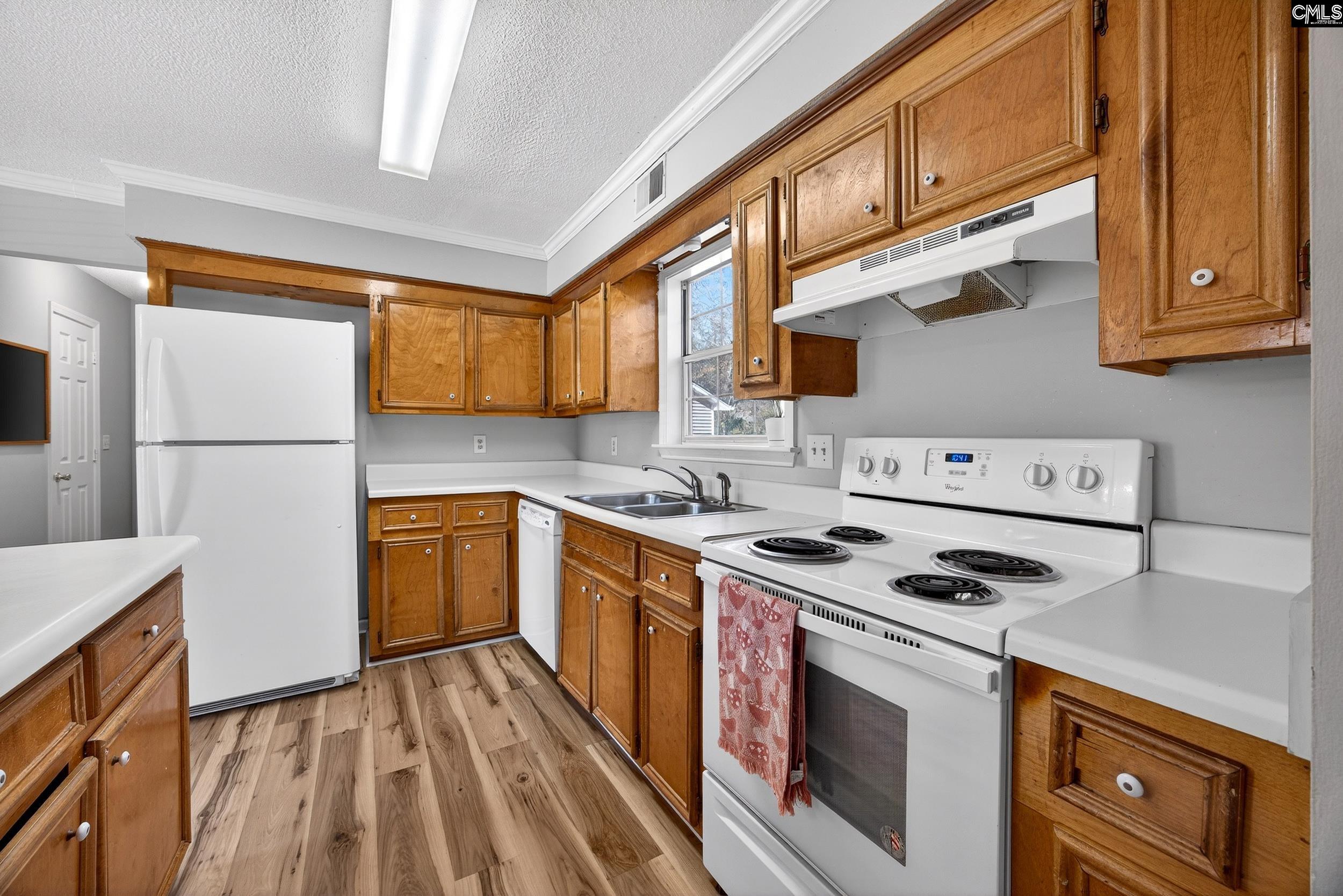 204 Sparrow Point Court Lexington, SC 29073