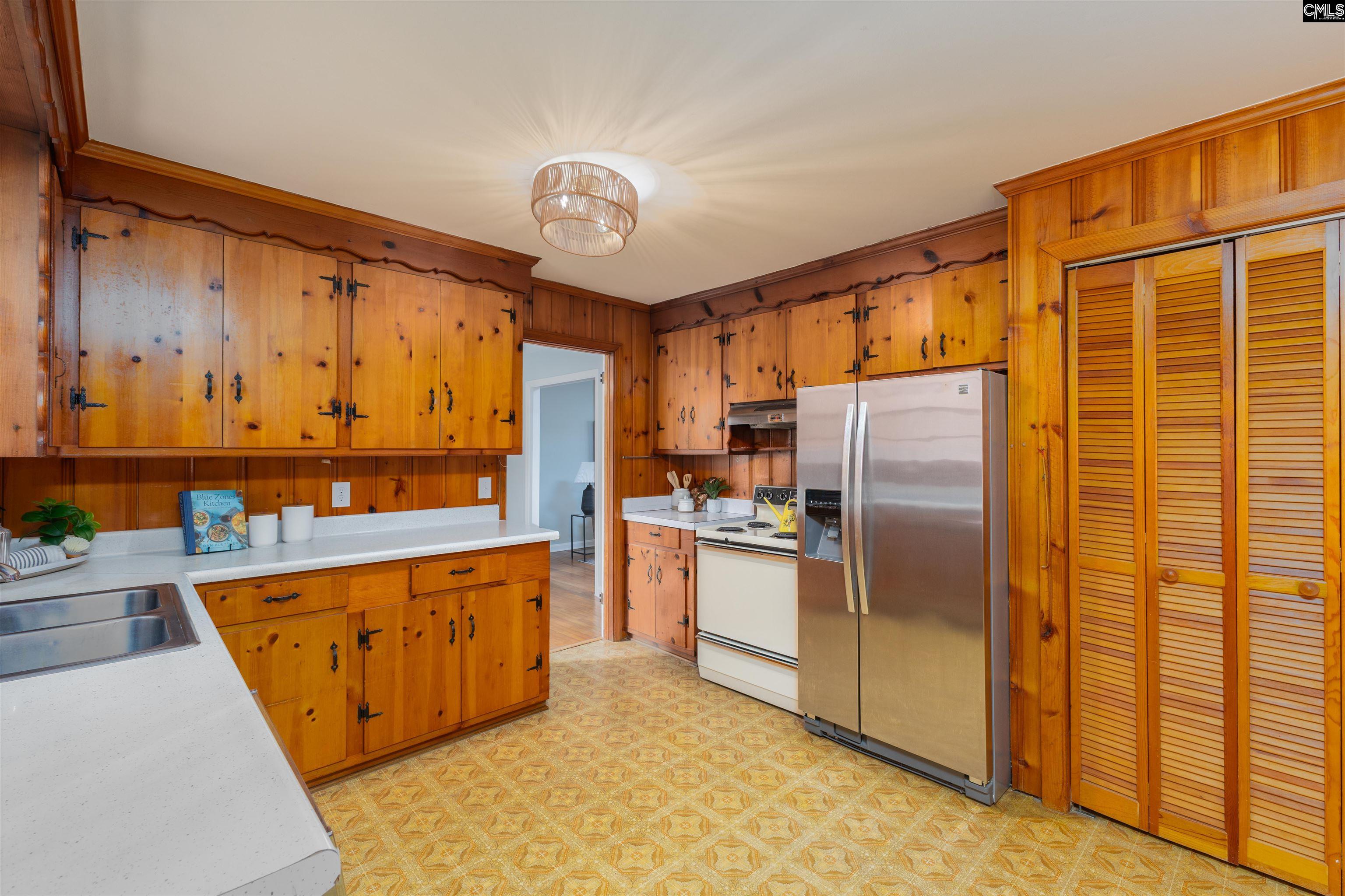 1855 Evelyn Street Cayce, SC 29033