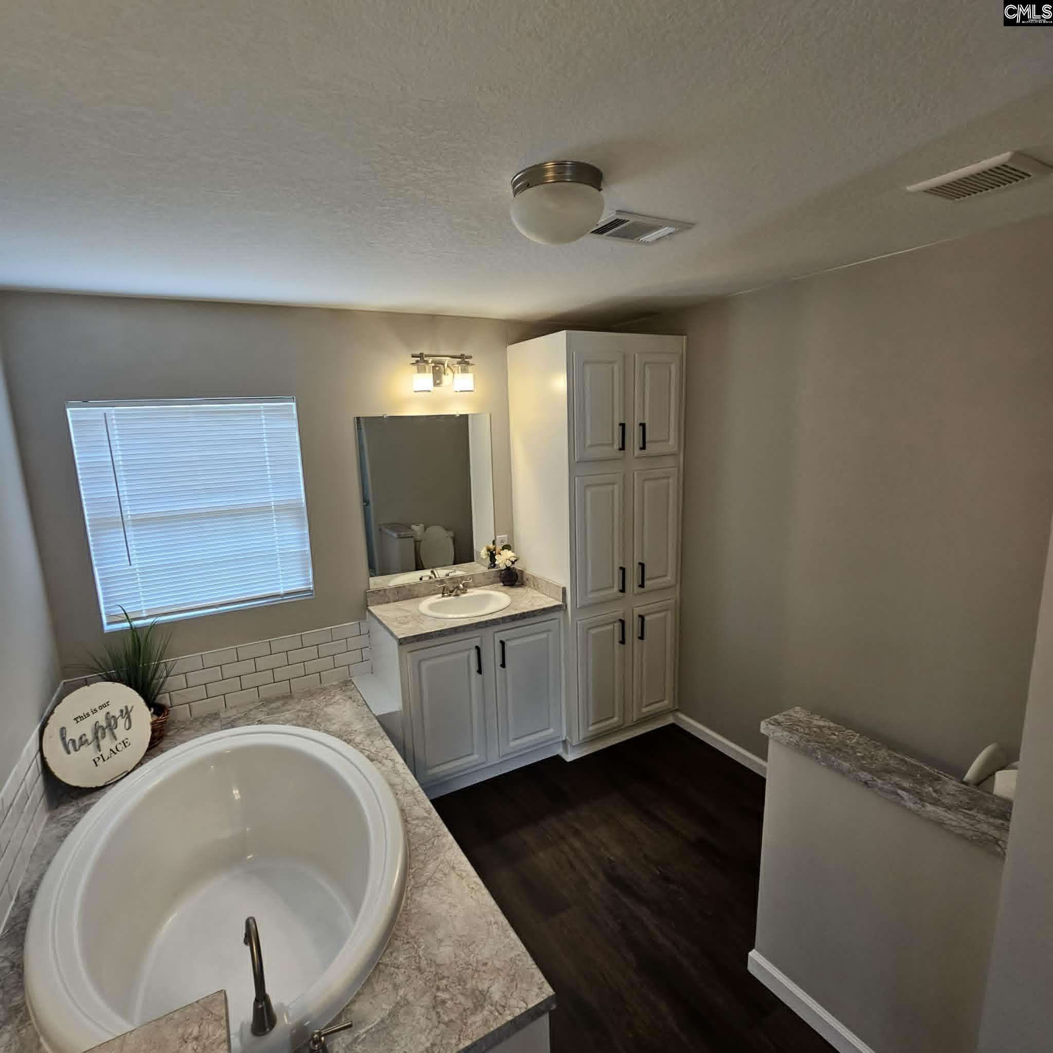 1435 Old Charleston Road Pelion, SC 29123