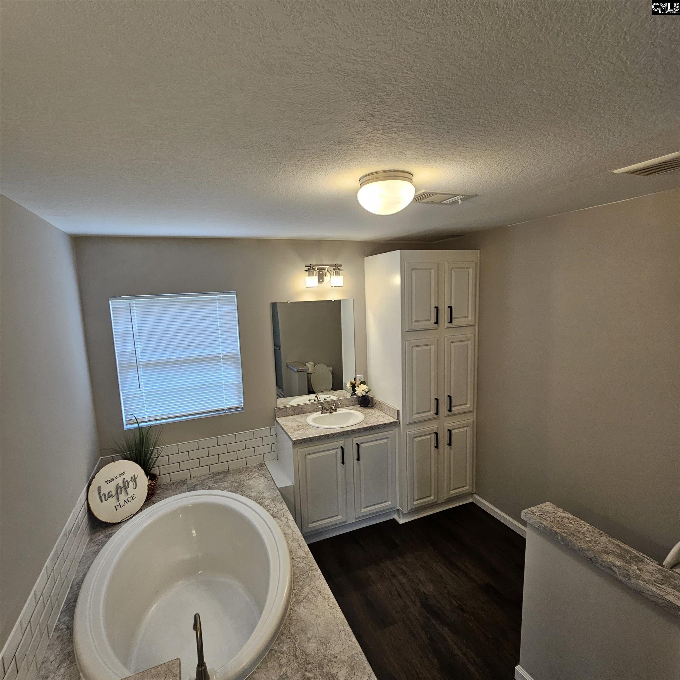 1435 Old Charleston Road Pelion, SC 29123