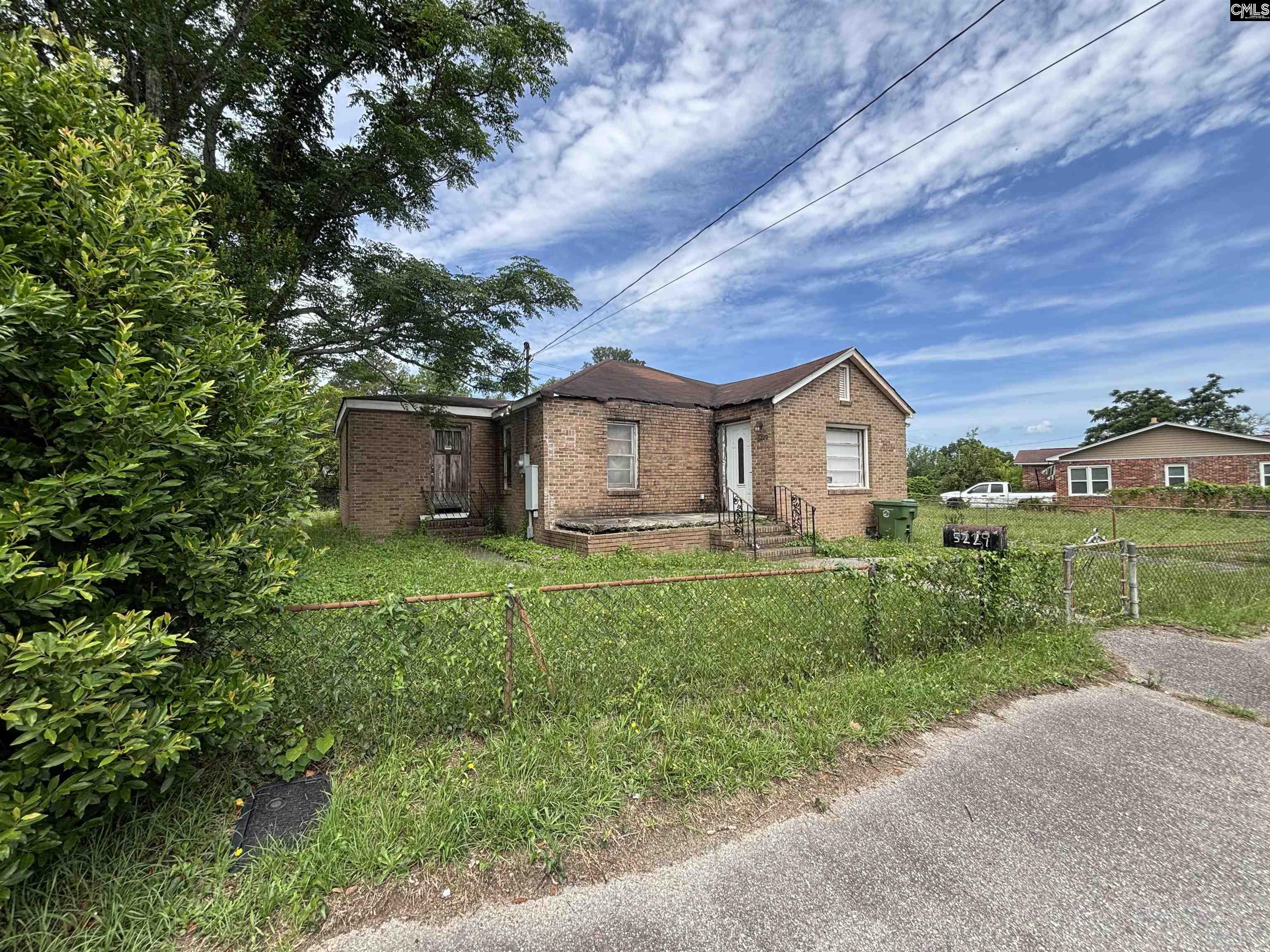 5229 Ridgeway Street Columbia, SC 29203