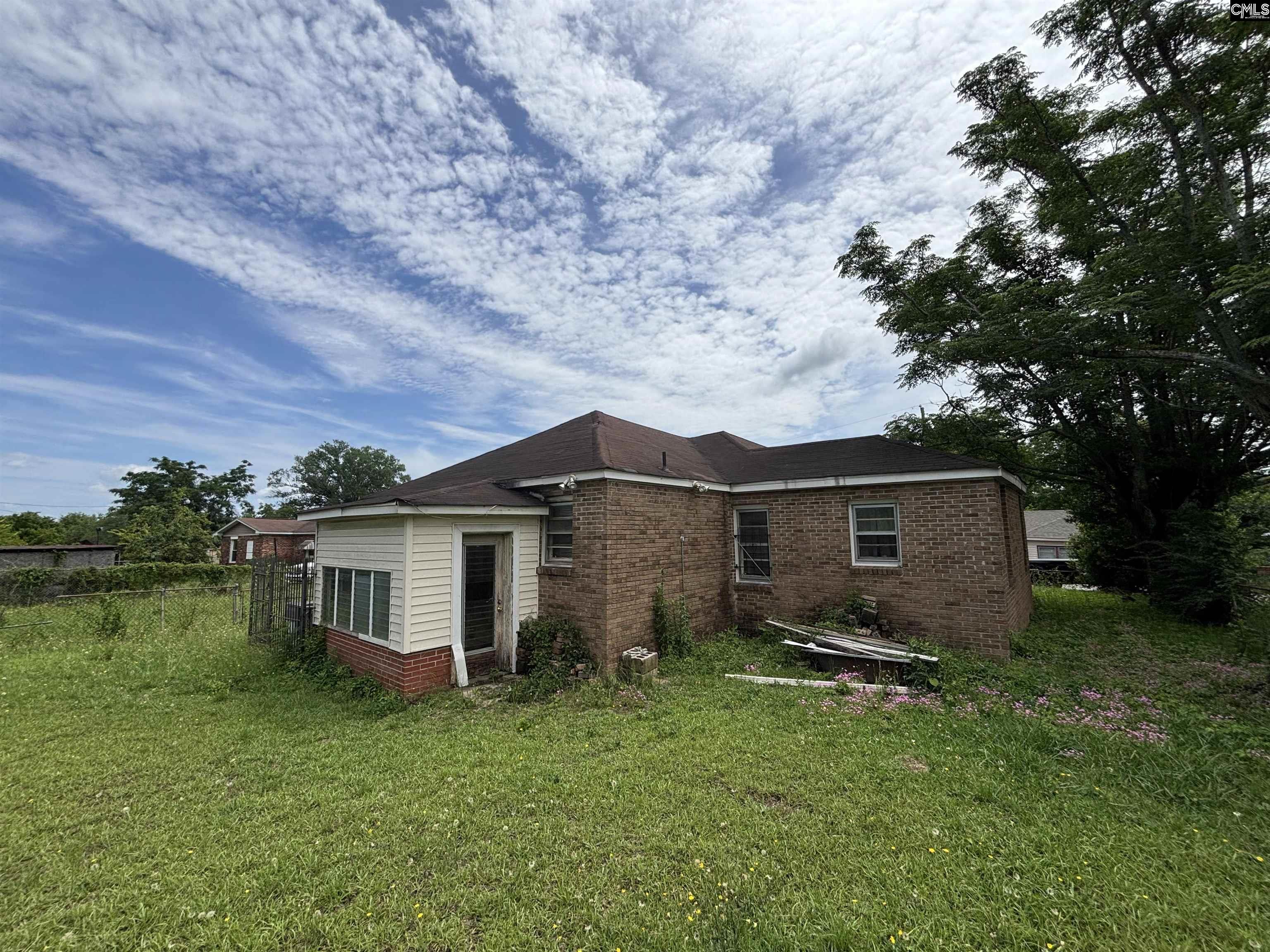 5229 Ridgeway Street Columbia, SC 29203