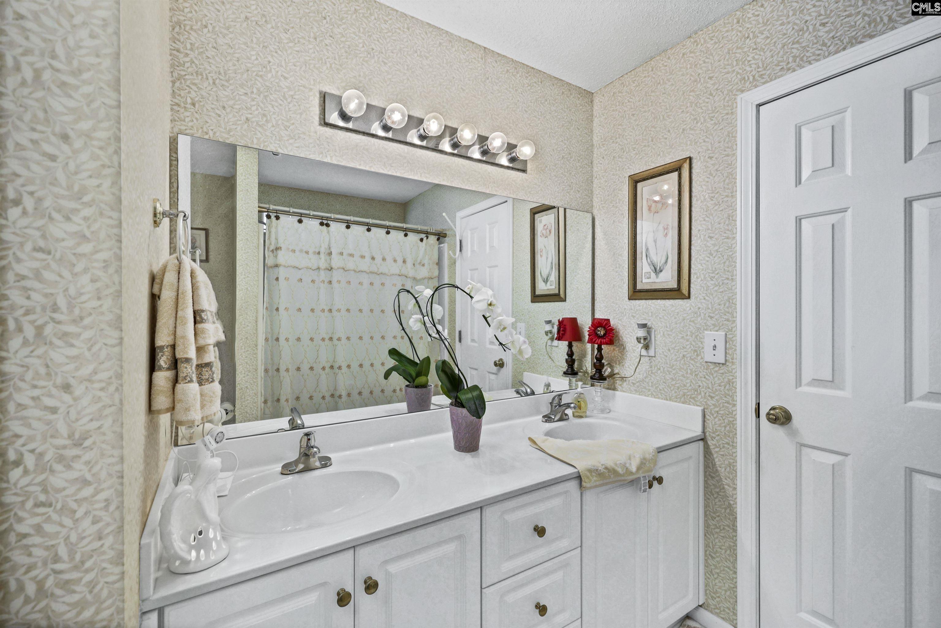 1033 Ivy Green Circle Irmo, SC 29063