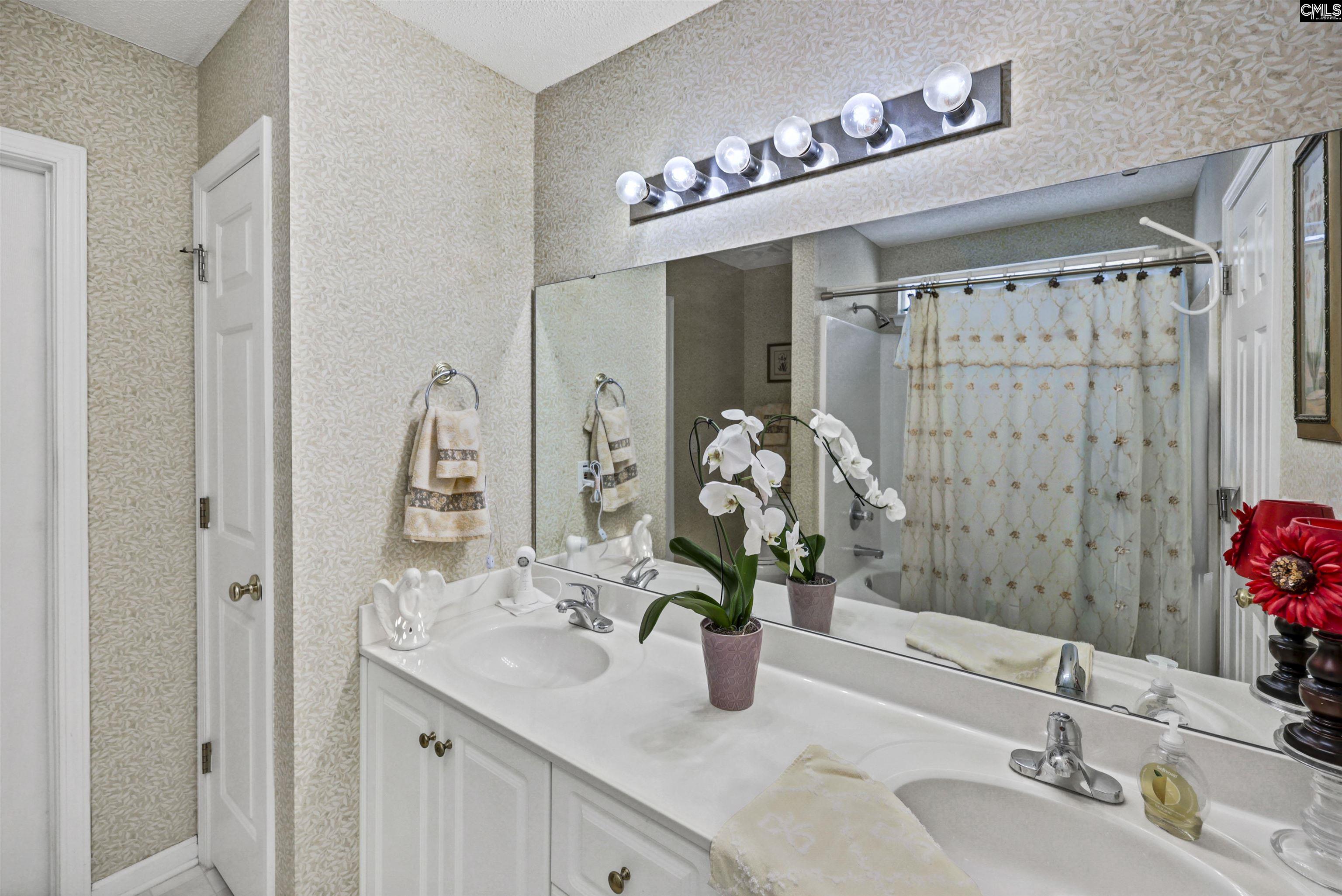1033 Ivy Green Circle Irmo, SC 29063