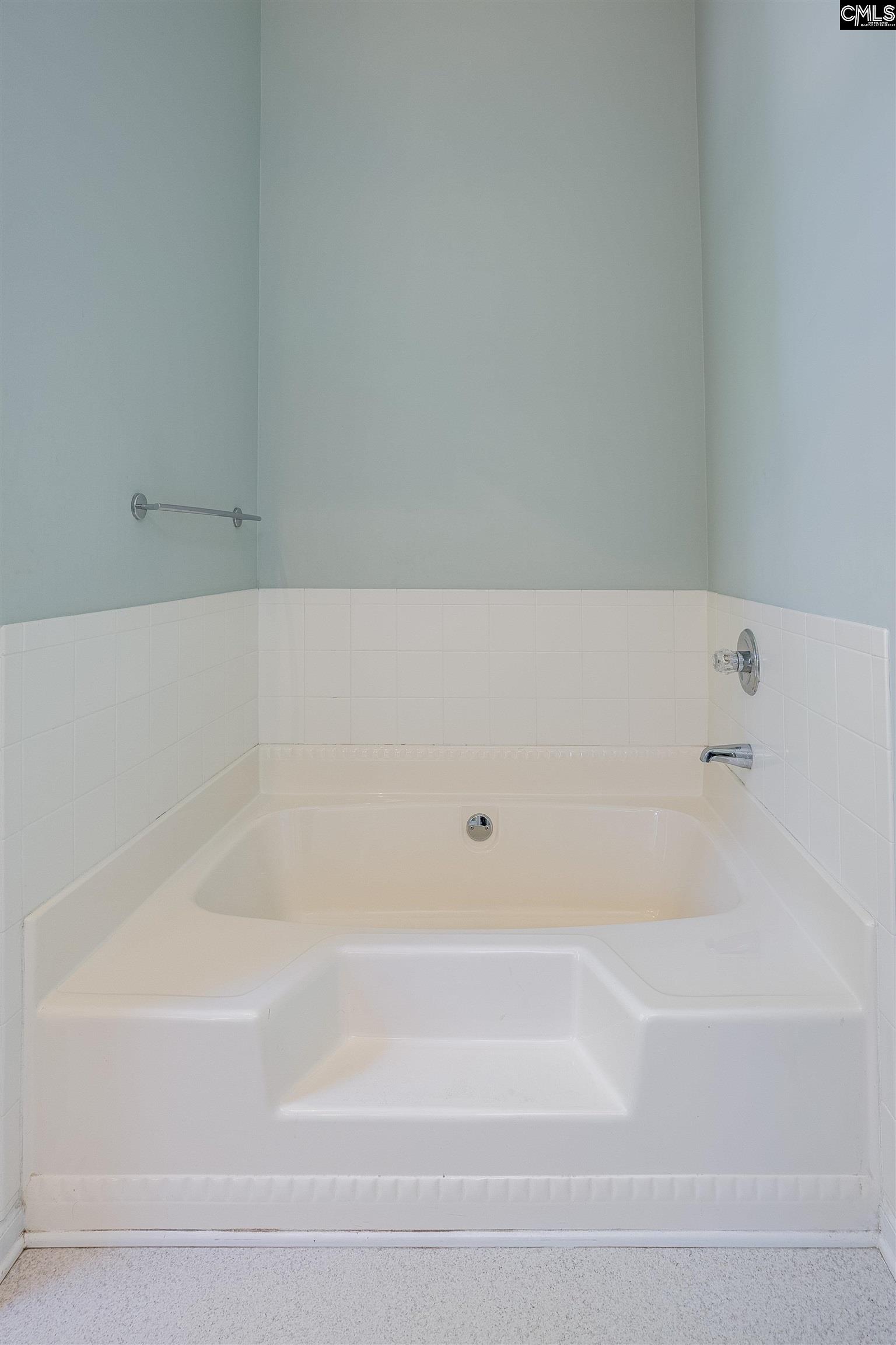 214 Yale Road Lexington, SC 29072-2289