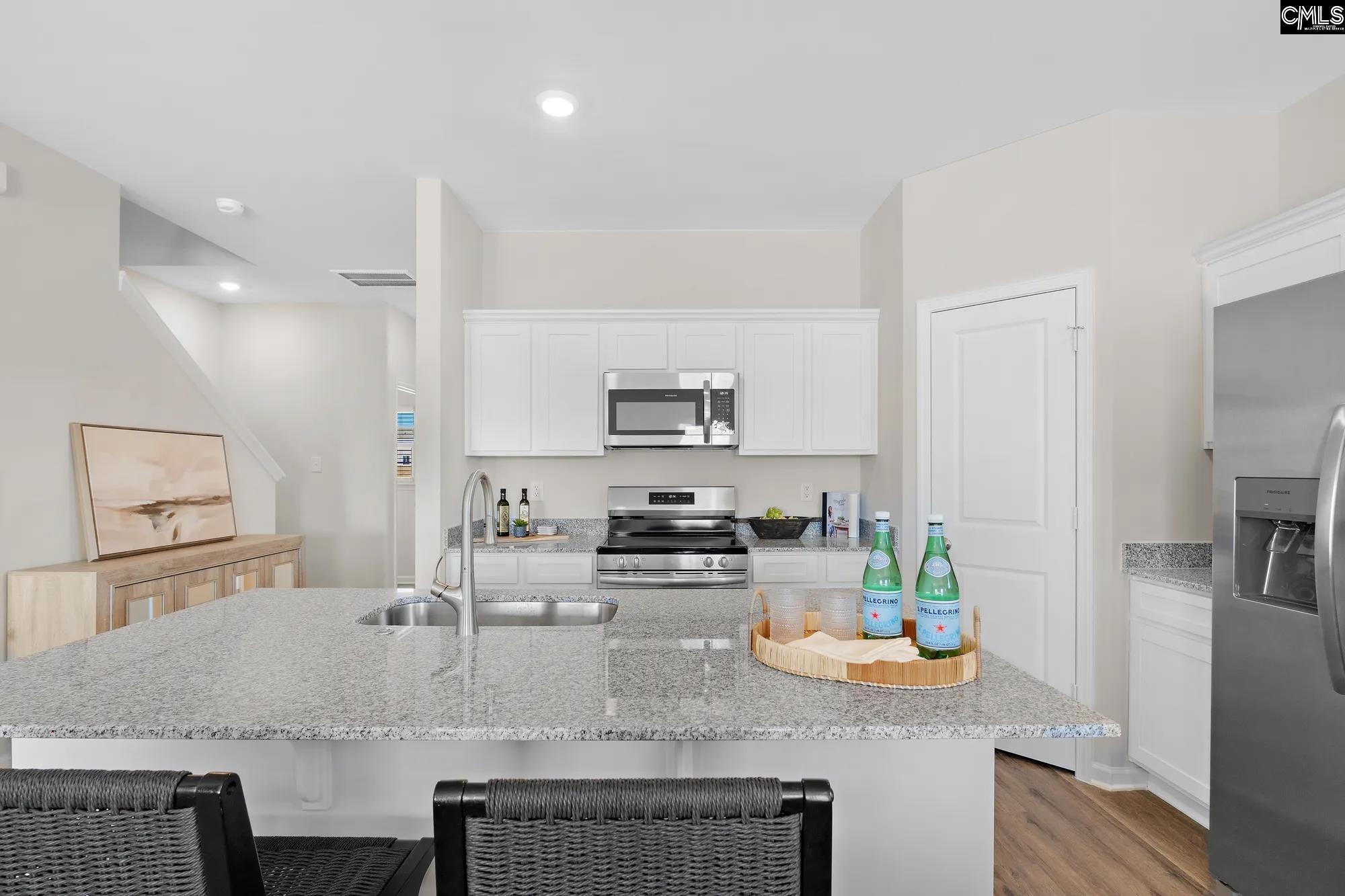303 South Lake Court Lexington, SC 29073