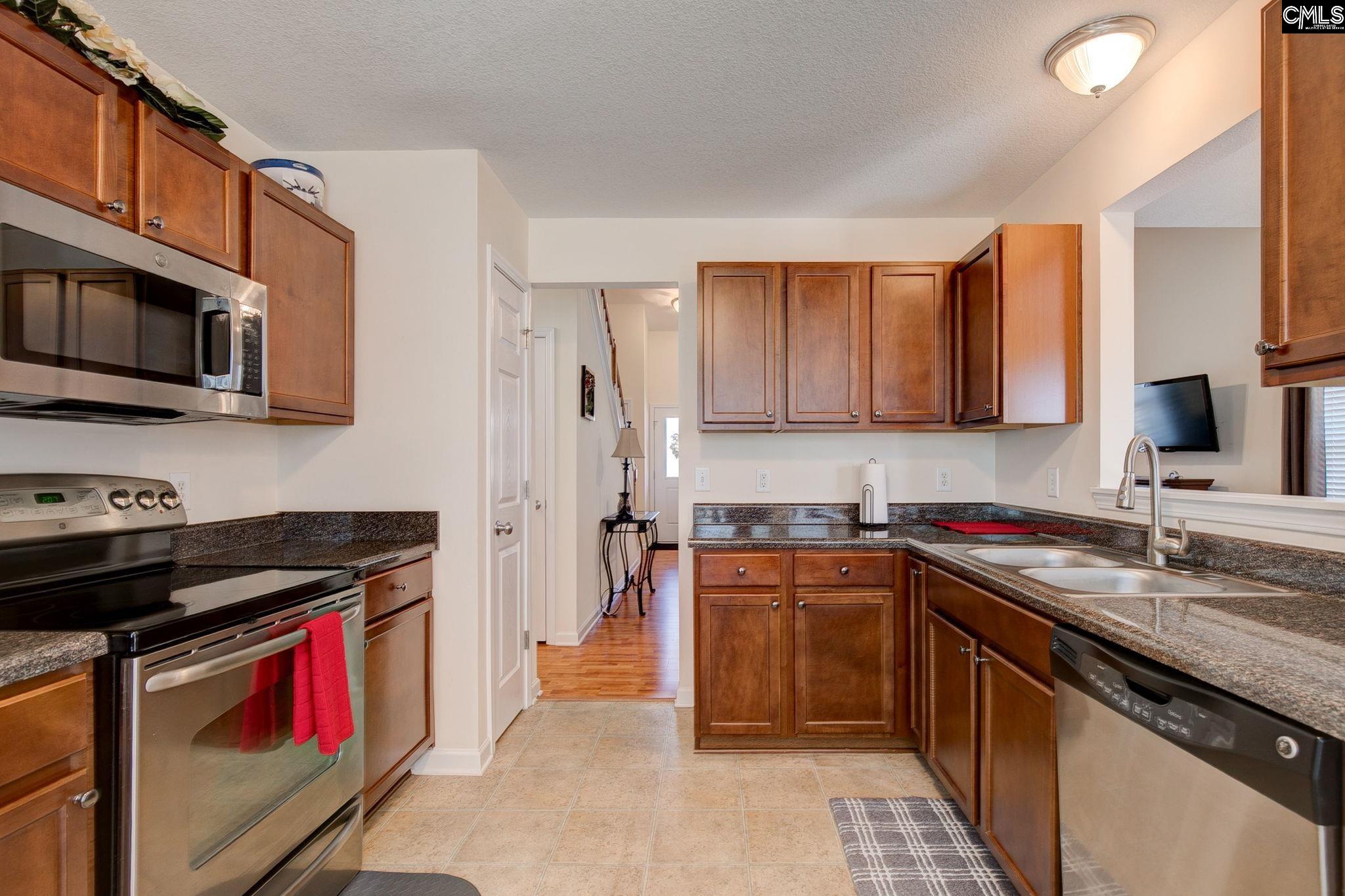 521 Wilkinson Lane Columbia, SC 29229-6812
