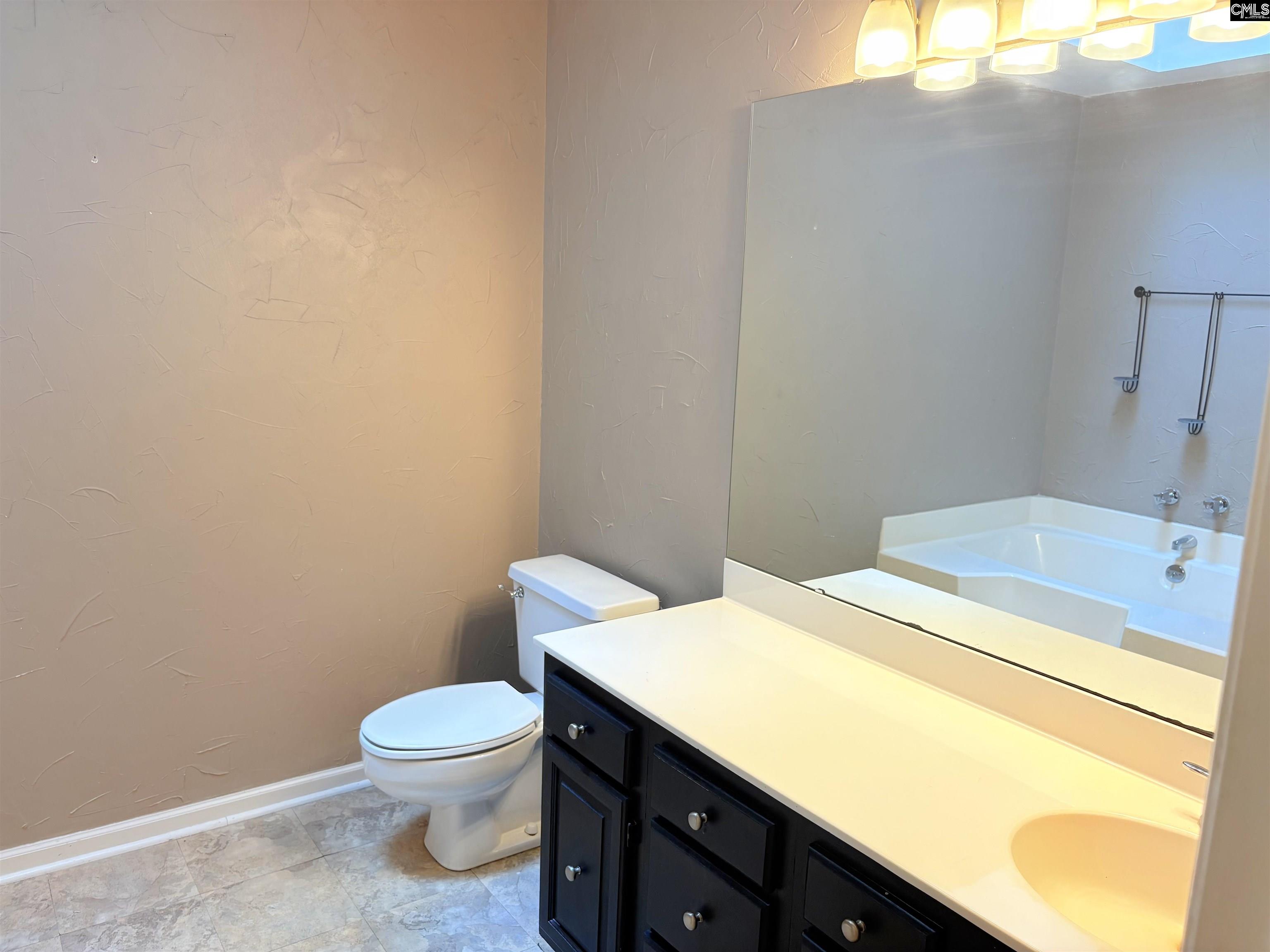 125 N Lake Pointe Drive Columbia, SC 29229-4336