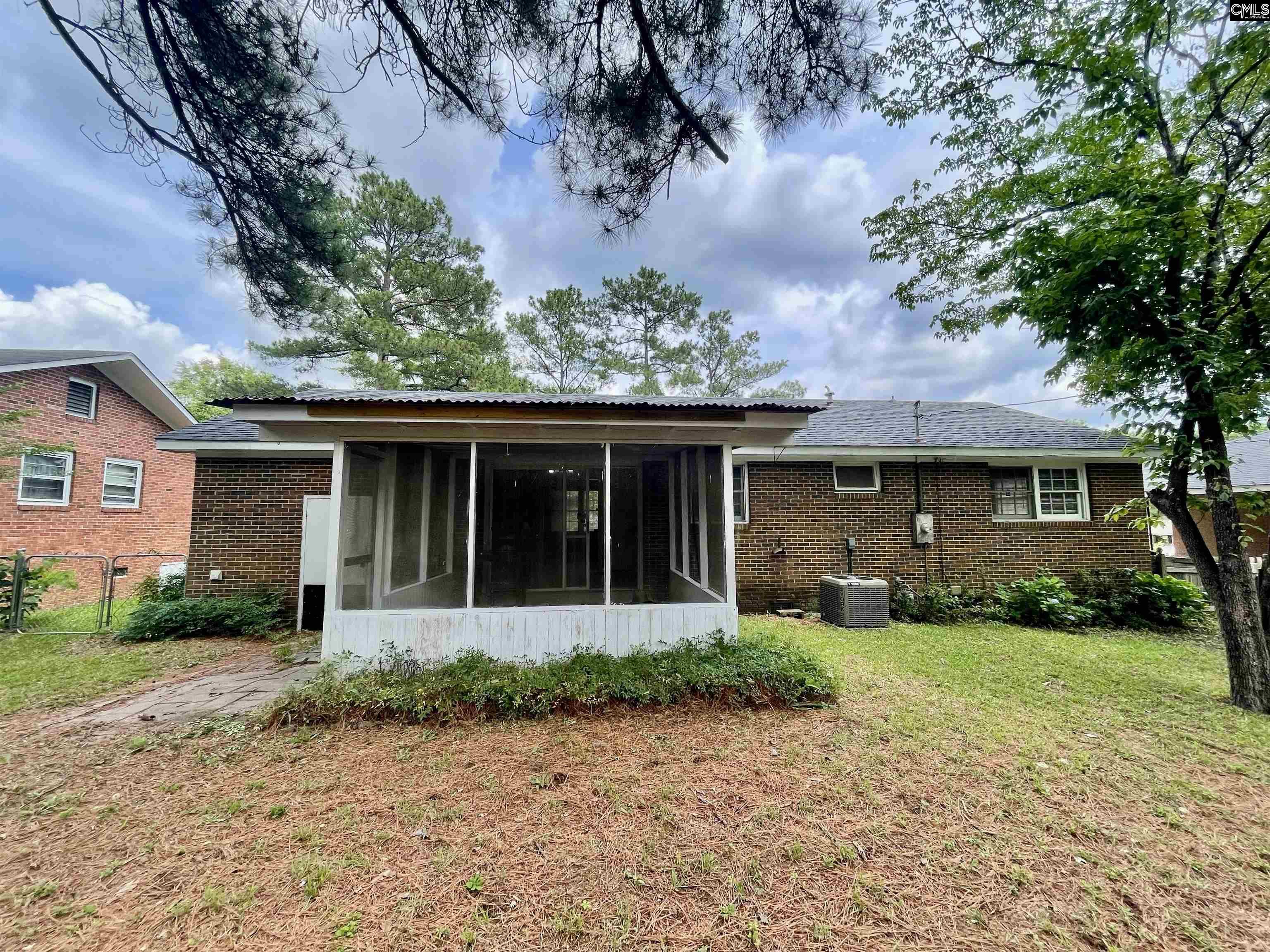 3717 Lochmore Drive Columbia, SC 29209