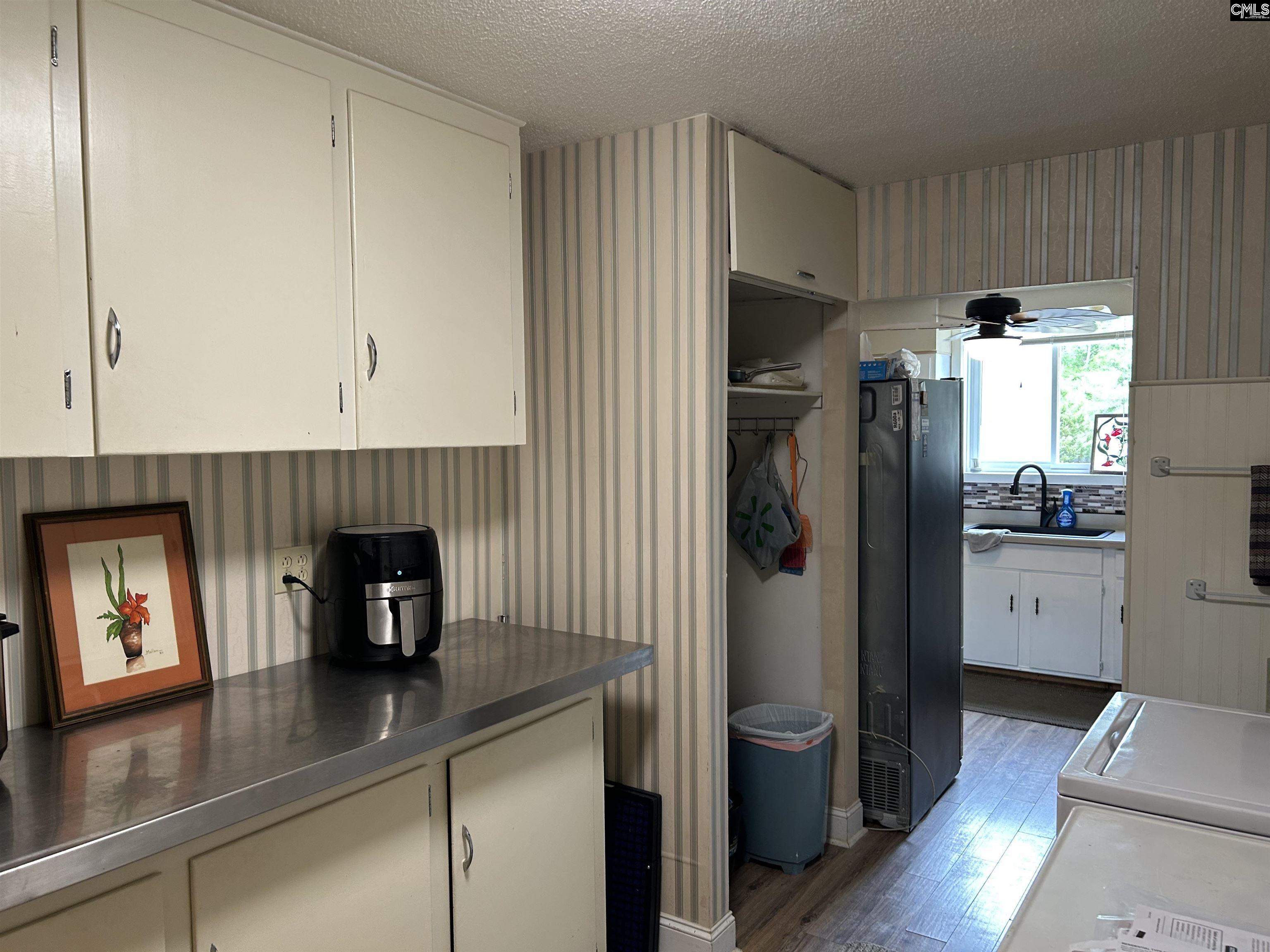 2989 Highway 1 North Cassatt, SC 29032