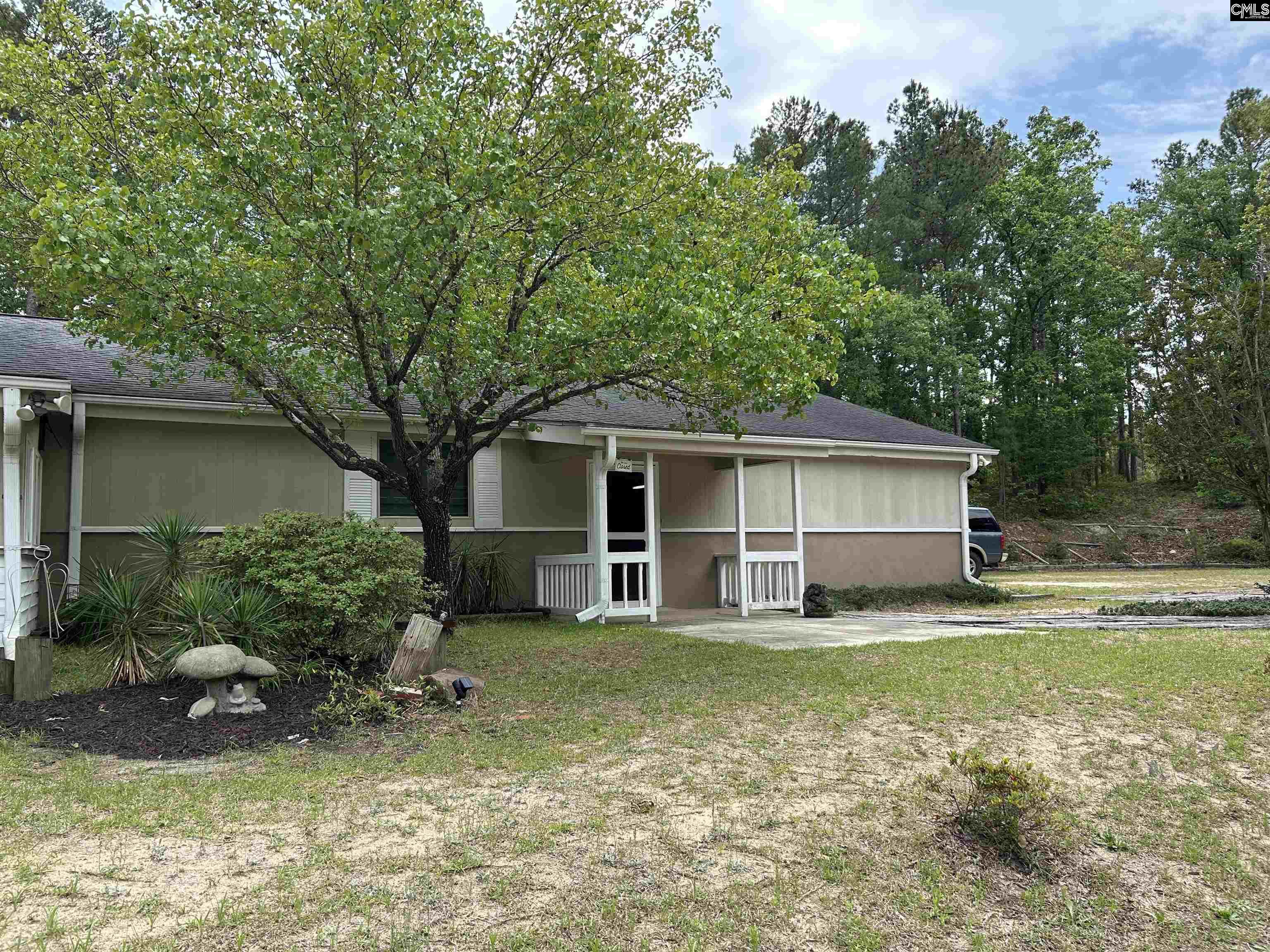 2989 Highway 1 North Cassatt, SC 29032